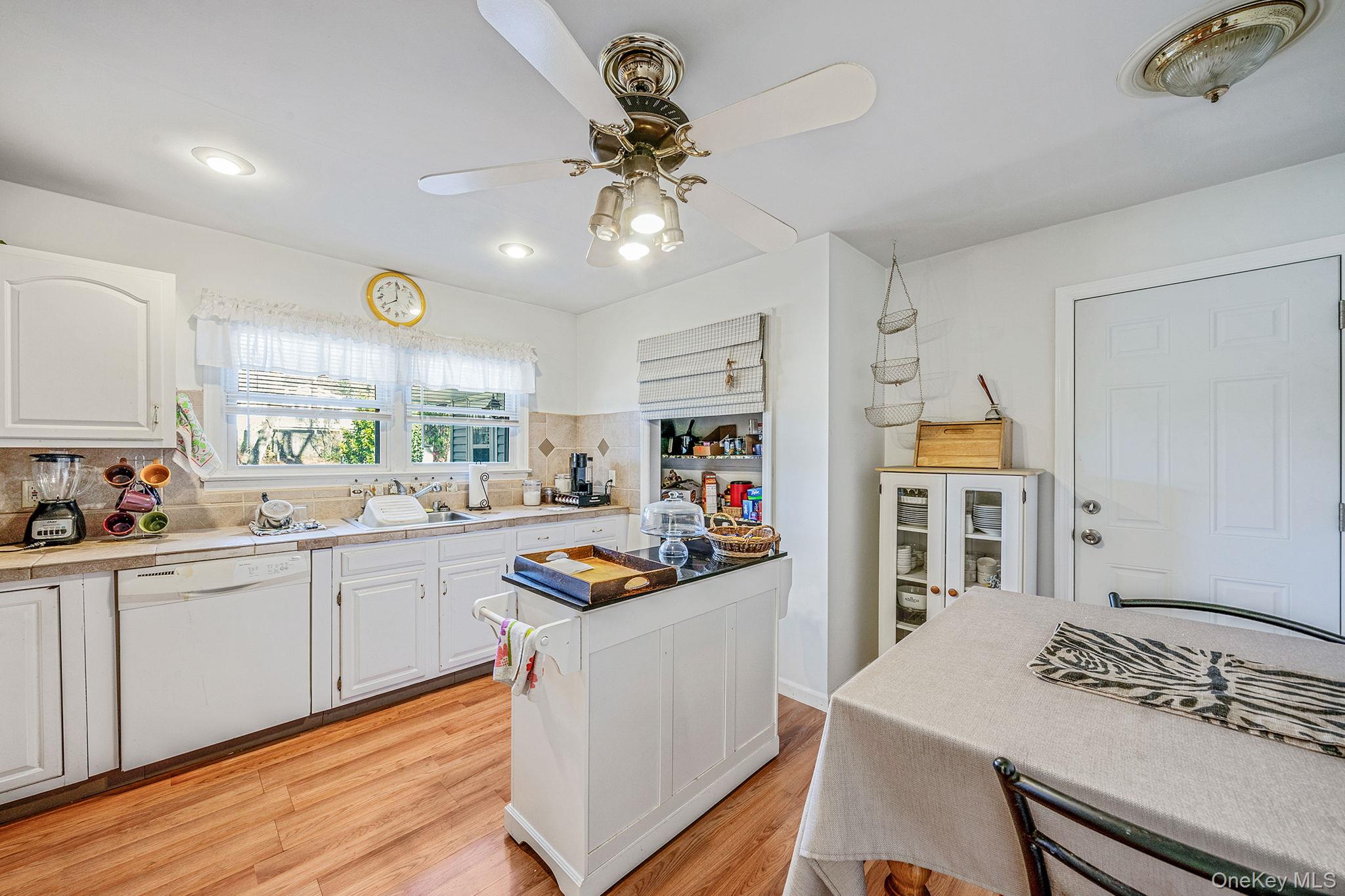 #11 photo, 17 Coram Swezeytown Road, Coram , NY 11727