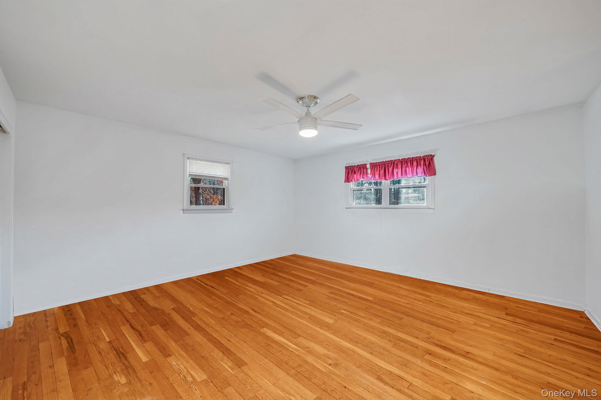 #17 photo, 17 Coram Swezeytown Road, Coram , NY 11727