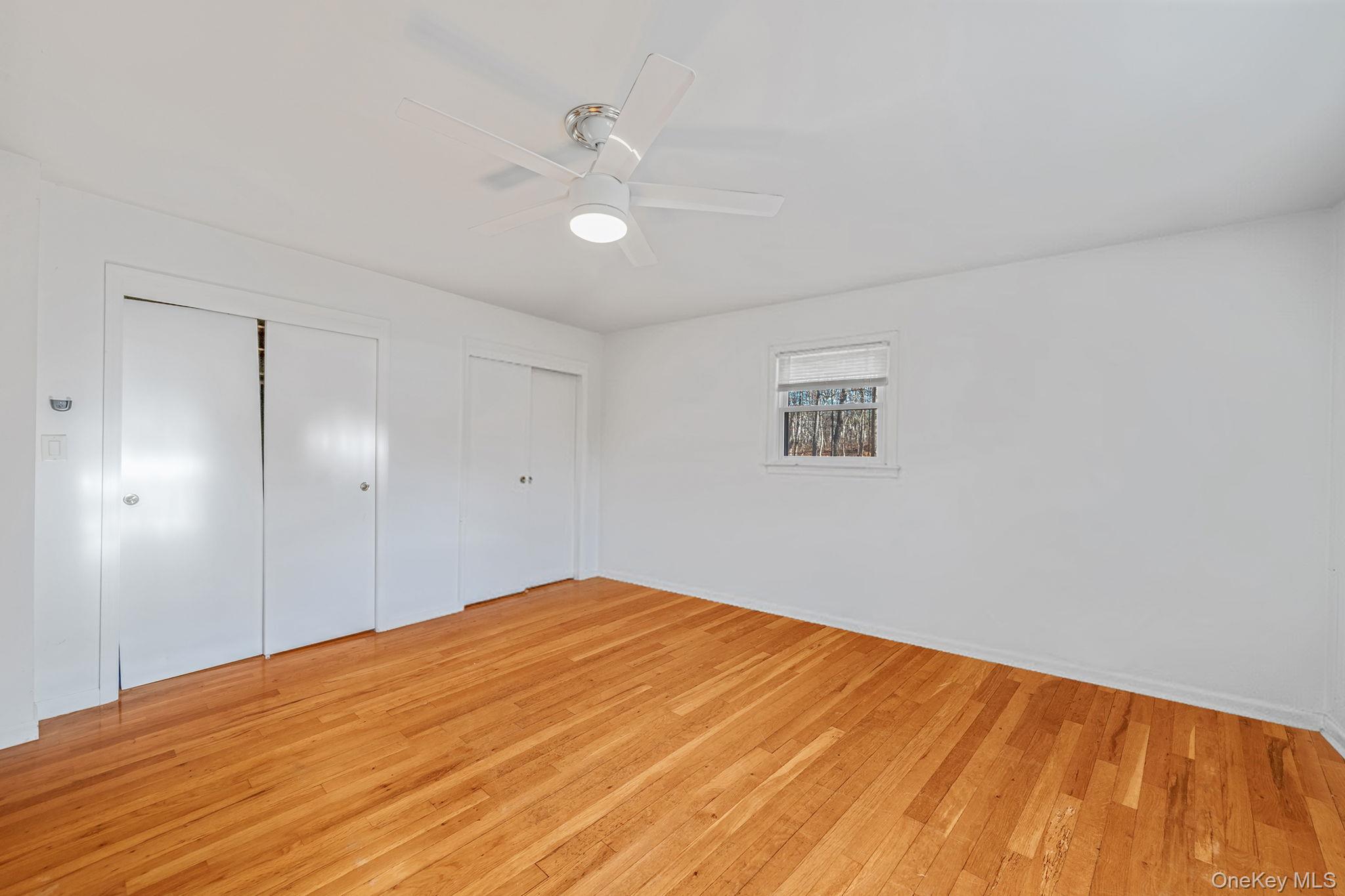 #18 photo, 17 Coram Swezeytown Road, Coram , NY 11727