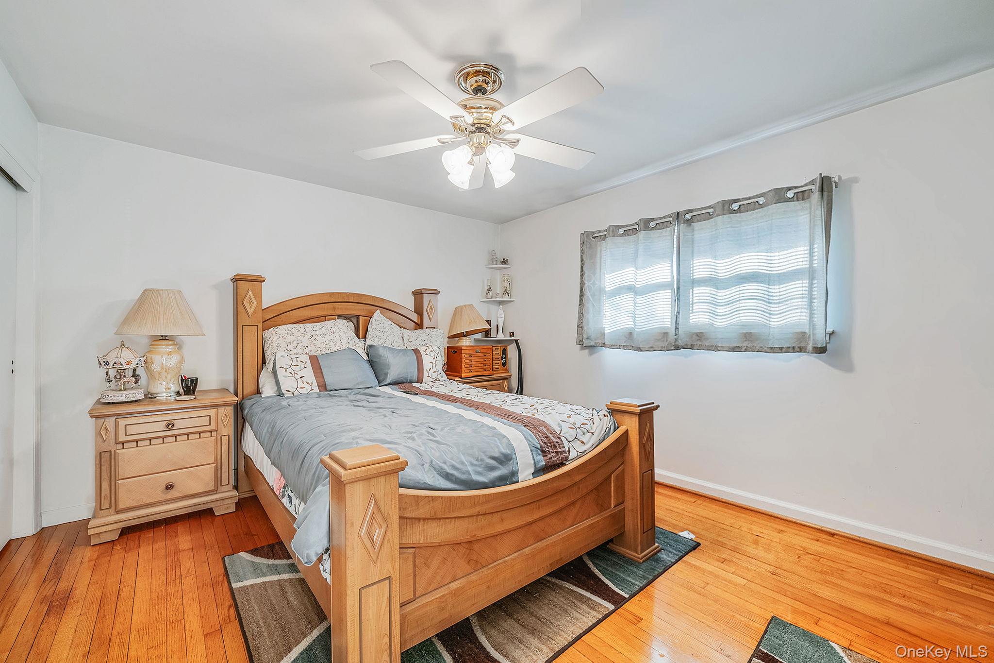 #19 photo, 17 Coram Swezeytown Road, Coram , NY 11727