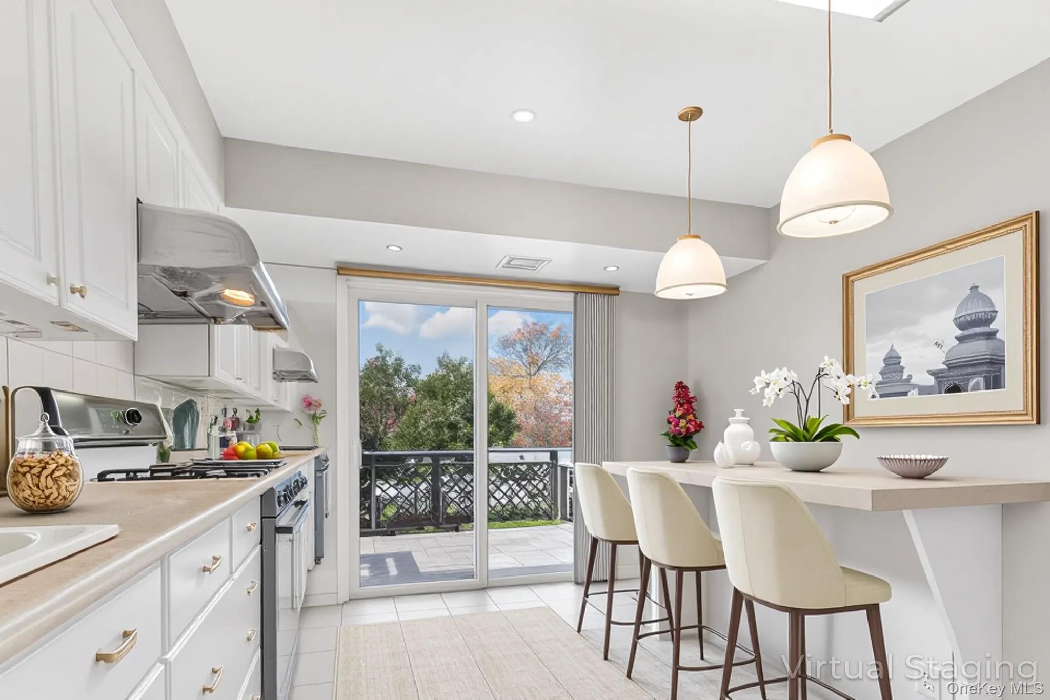 #15 photo, 2 Deer Path Lane, Syosset , NY 11791