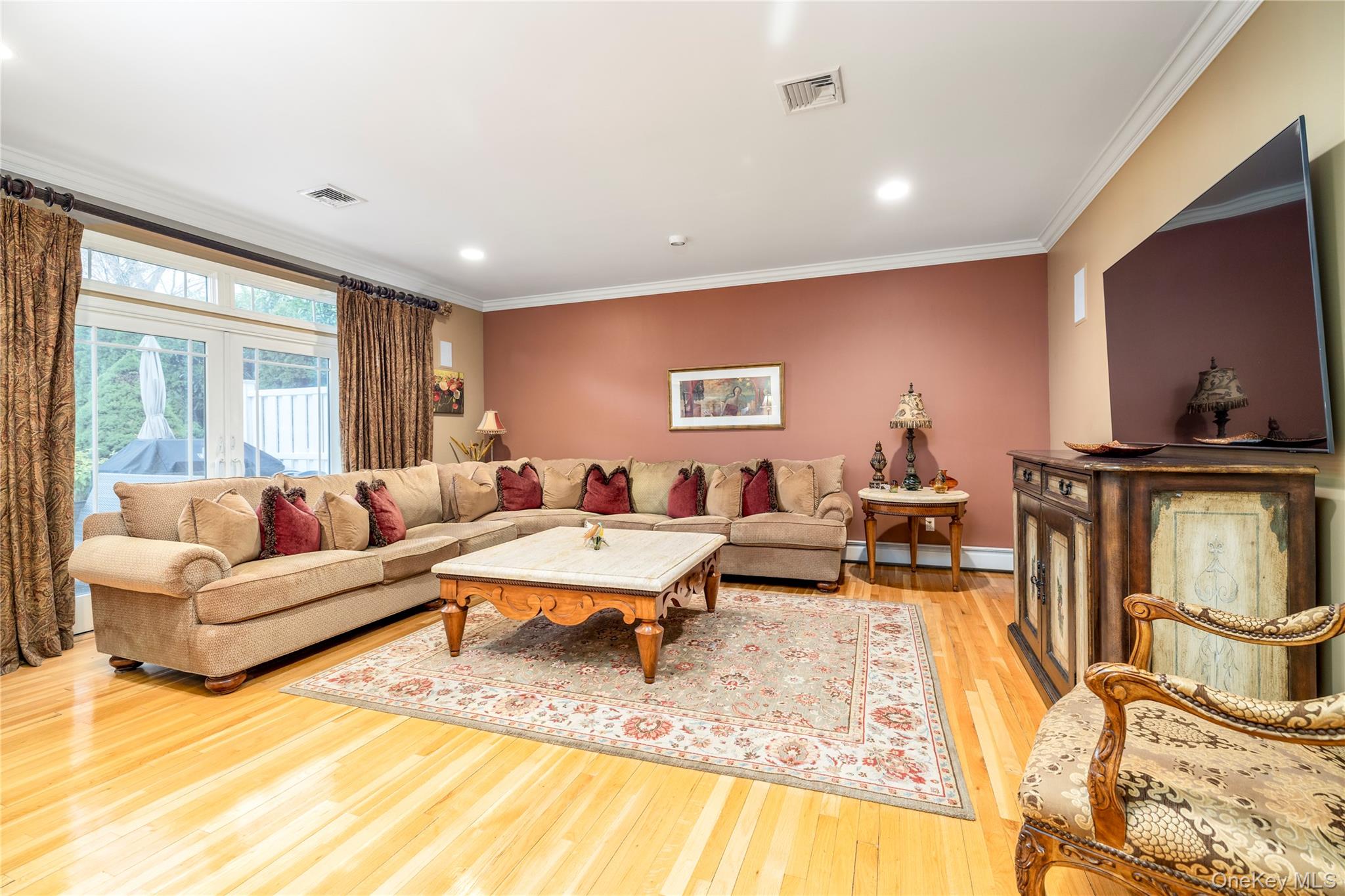 #16 photo, 3056 Valentine Place, Wantagh , NY 11793