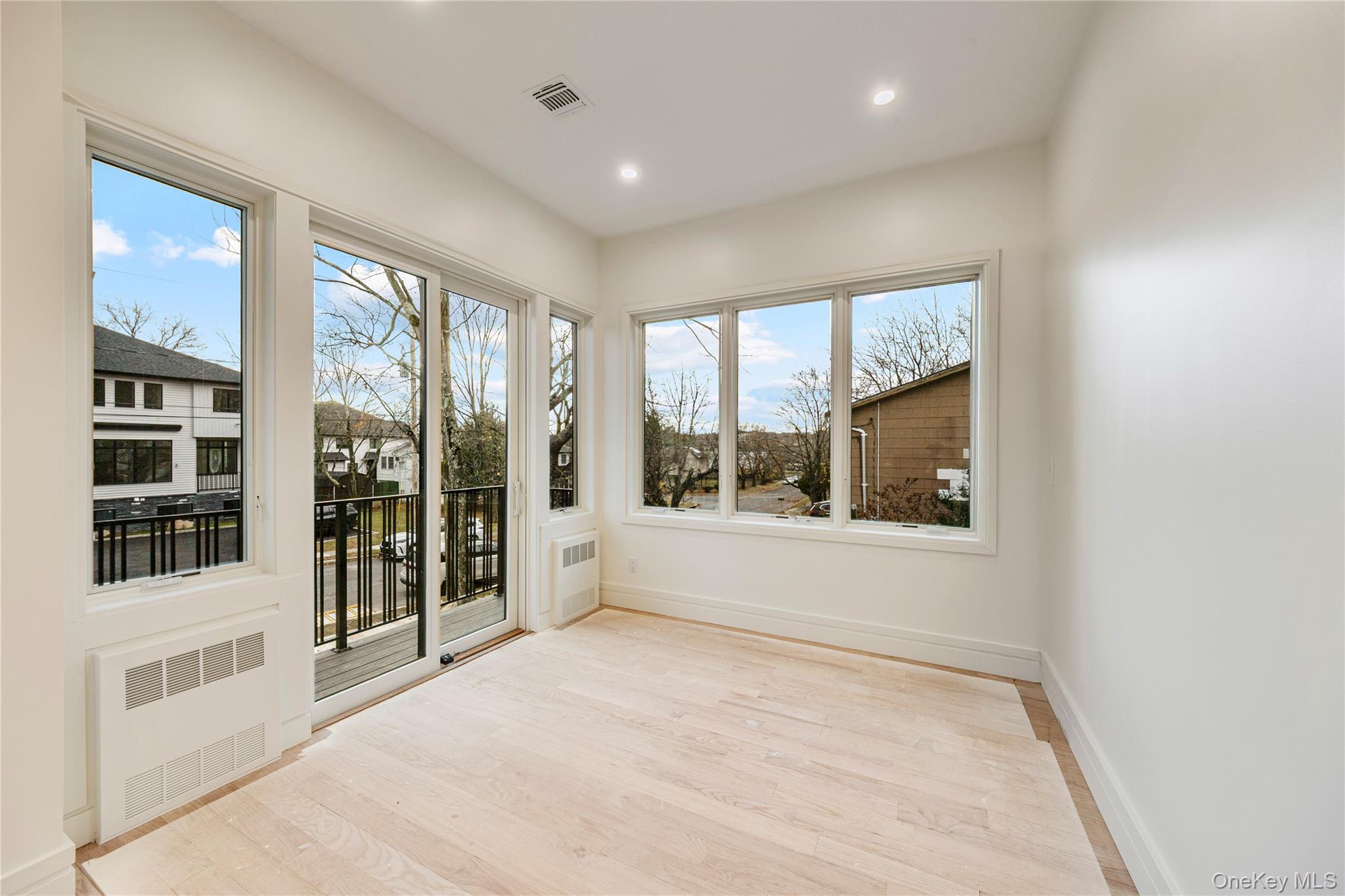 #19 photo, 12 Buckman Place, Monsey , NY 10952