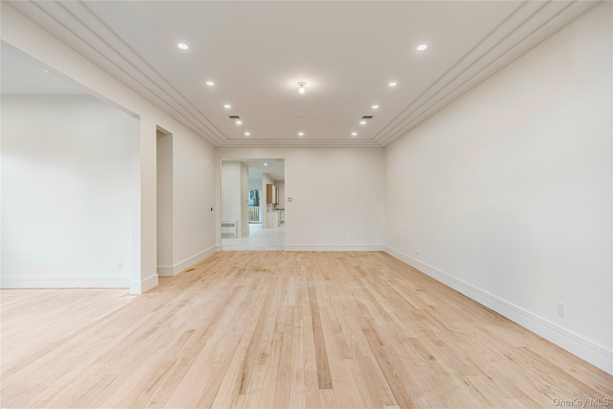 #20 photo, 12 Buckman Place, Monsey , NY 10952