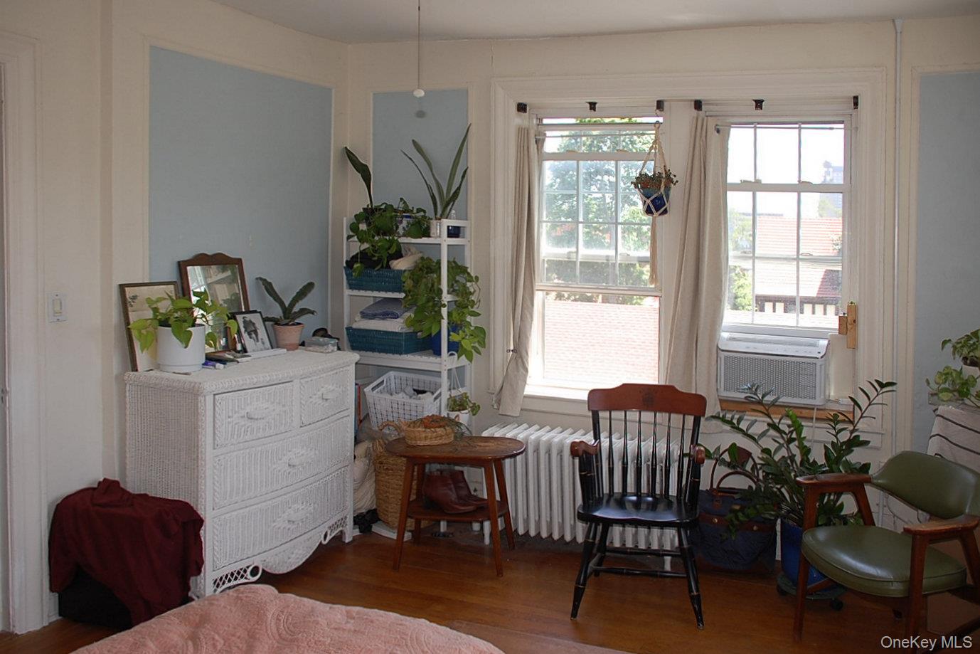 #12 photo, 83 N Broadway, White Plains , NY 10603