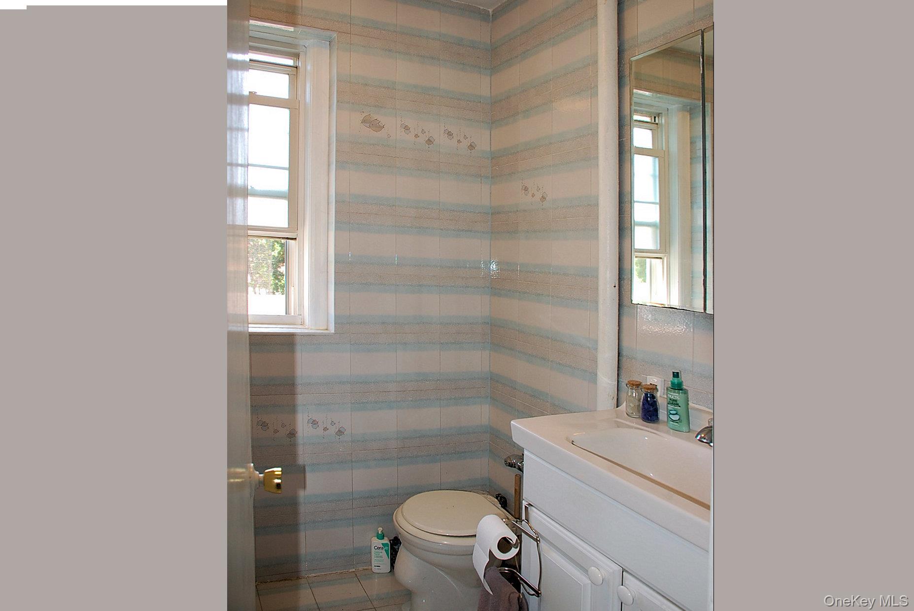 #13 photo, 83 N Broadway, White Plains , NY 10603