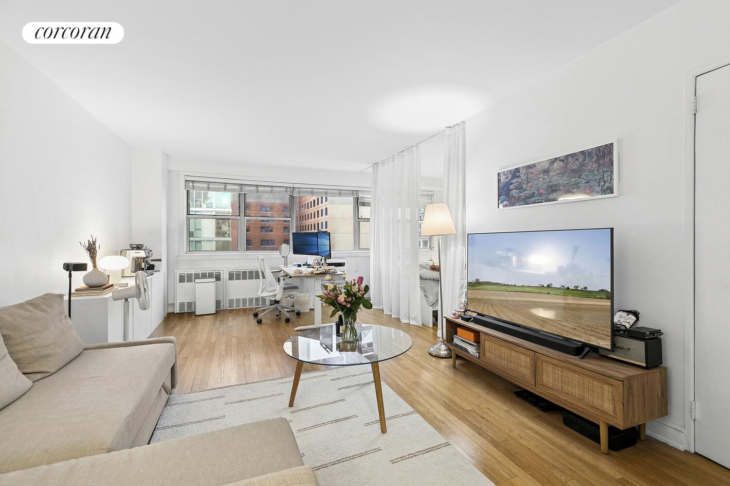 #3 photo, 111 3RD Avenue, East Village , NY 10003