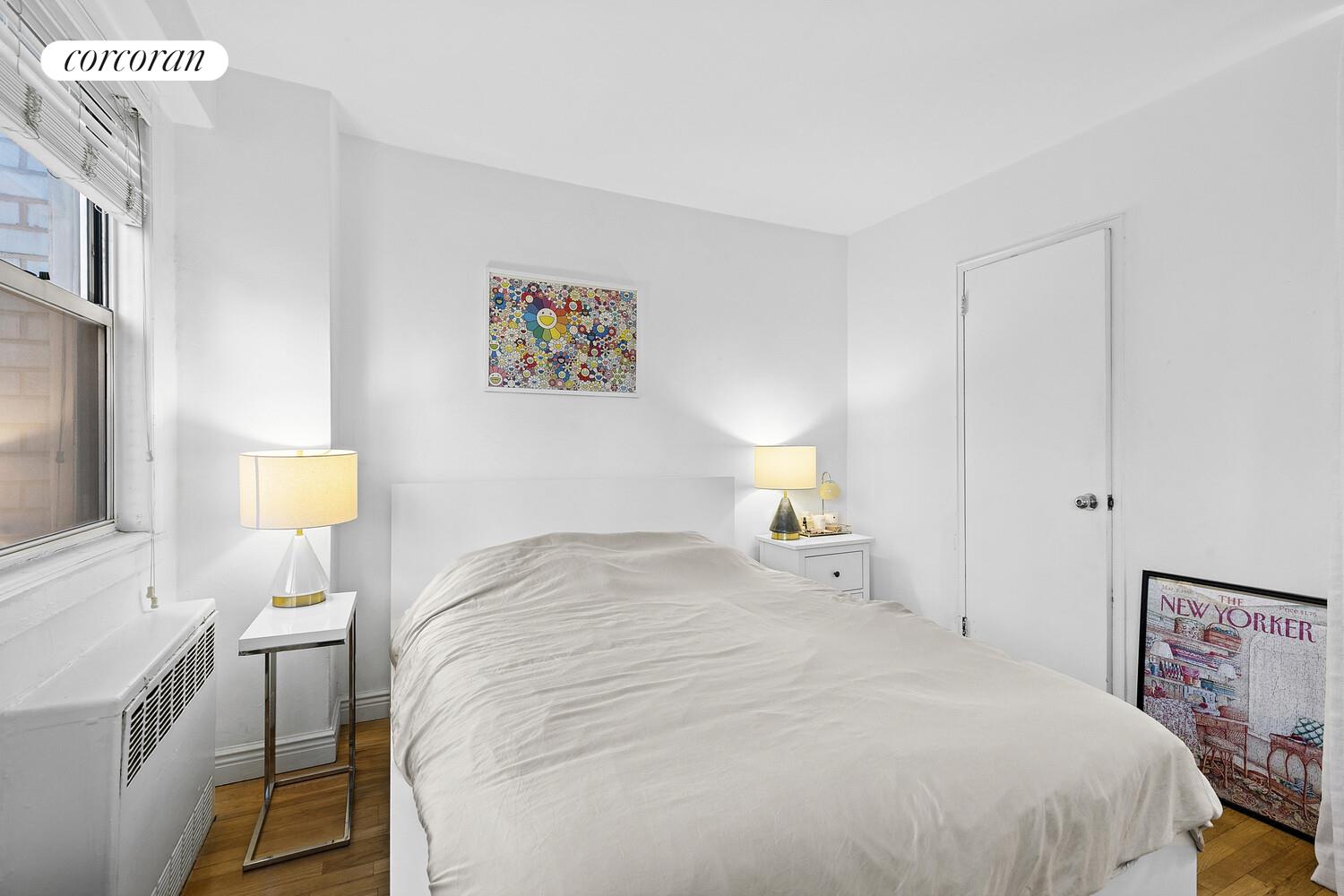 #5 photo, 111 3RD Avenue, East Village , NY 10003