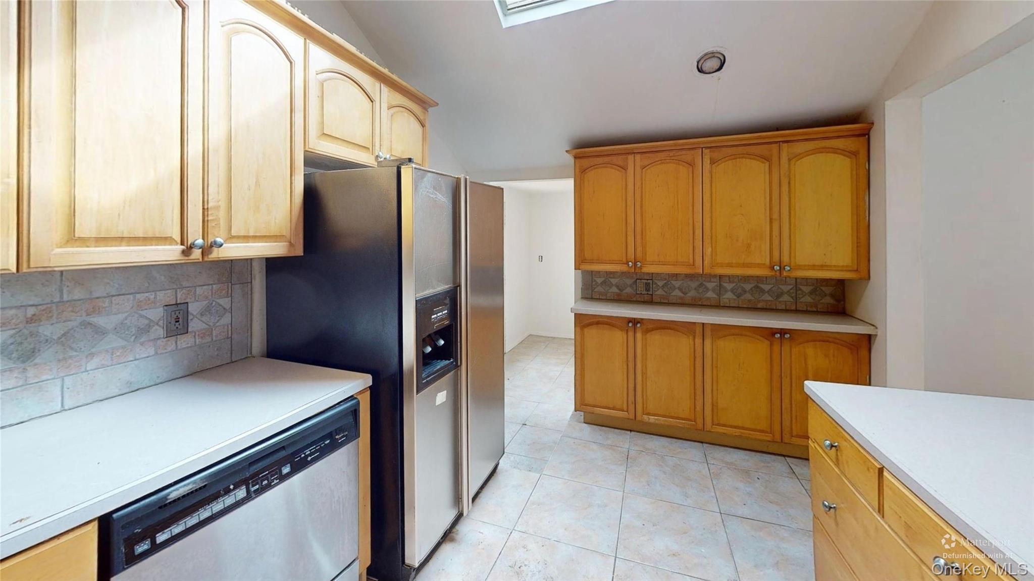 #8 photo, 331 E 3rd Street, Deer Park , NY 11729