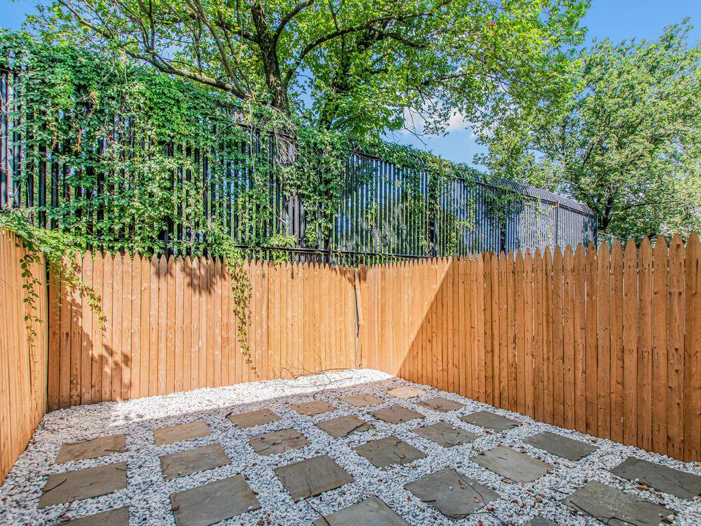 #16 photo, 22 Betty Court, Staten Island , NY 10303