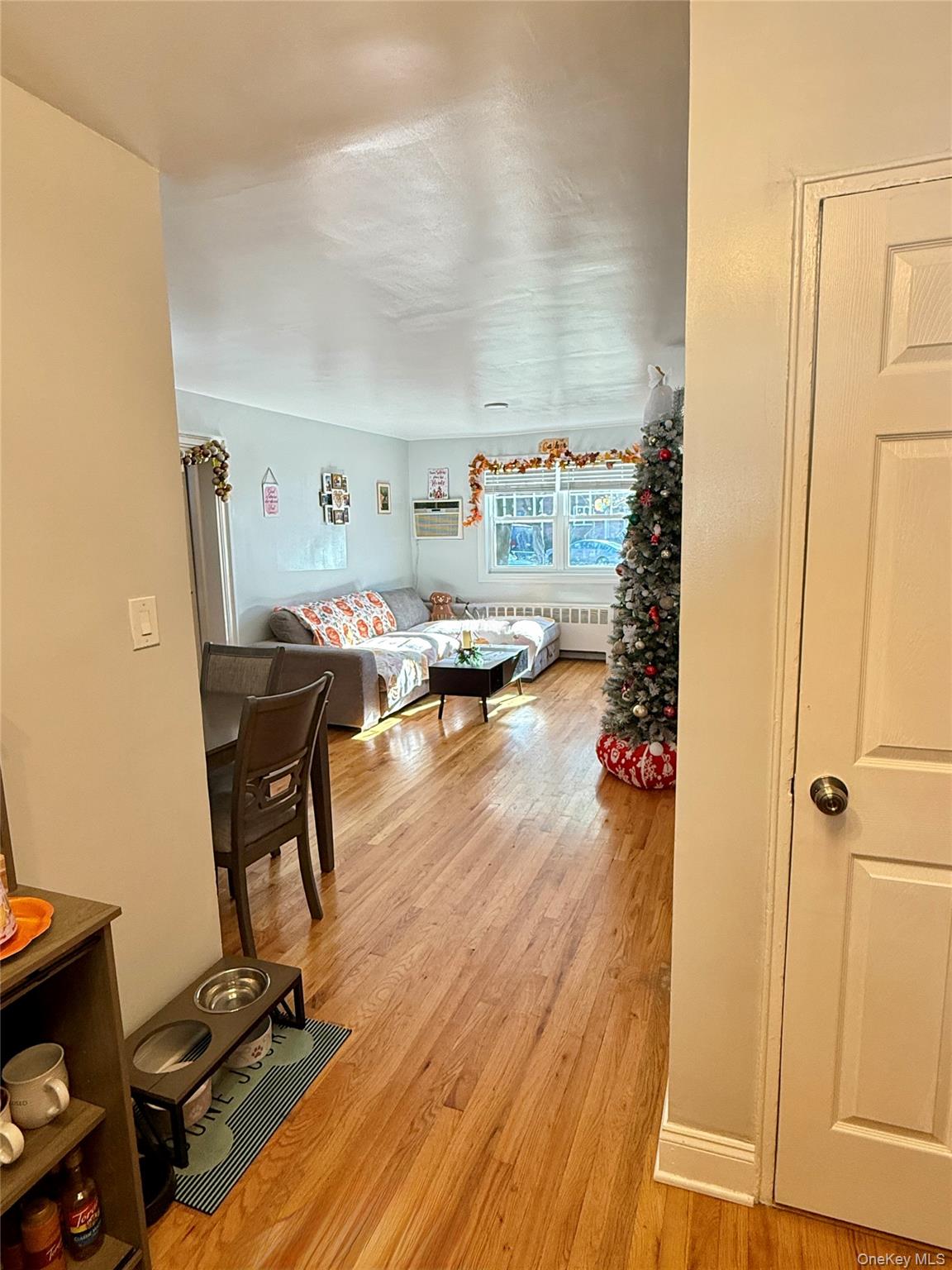 #6 photo, 22411 Kingsbury Avenue, Oakland Gardens , NY 11364