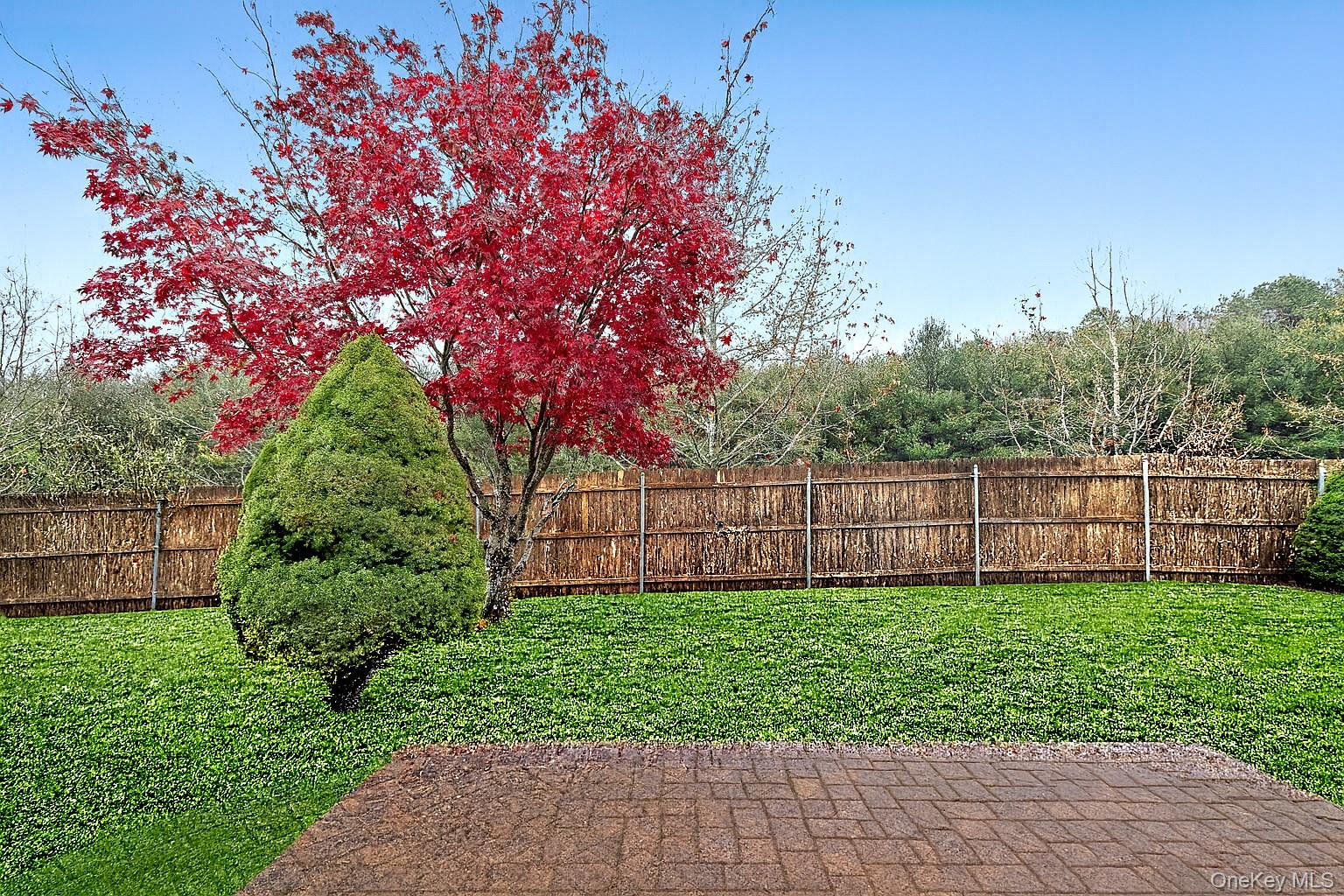 #13 photo, 18 Brookville Way, سوفولك Manorville , NY 11949