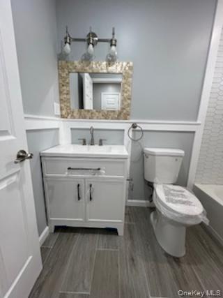 #3 photo, 18 Brookville Way, Manorville , NY 11949