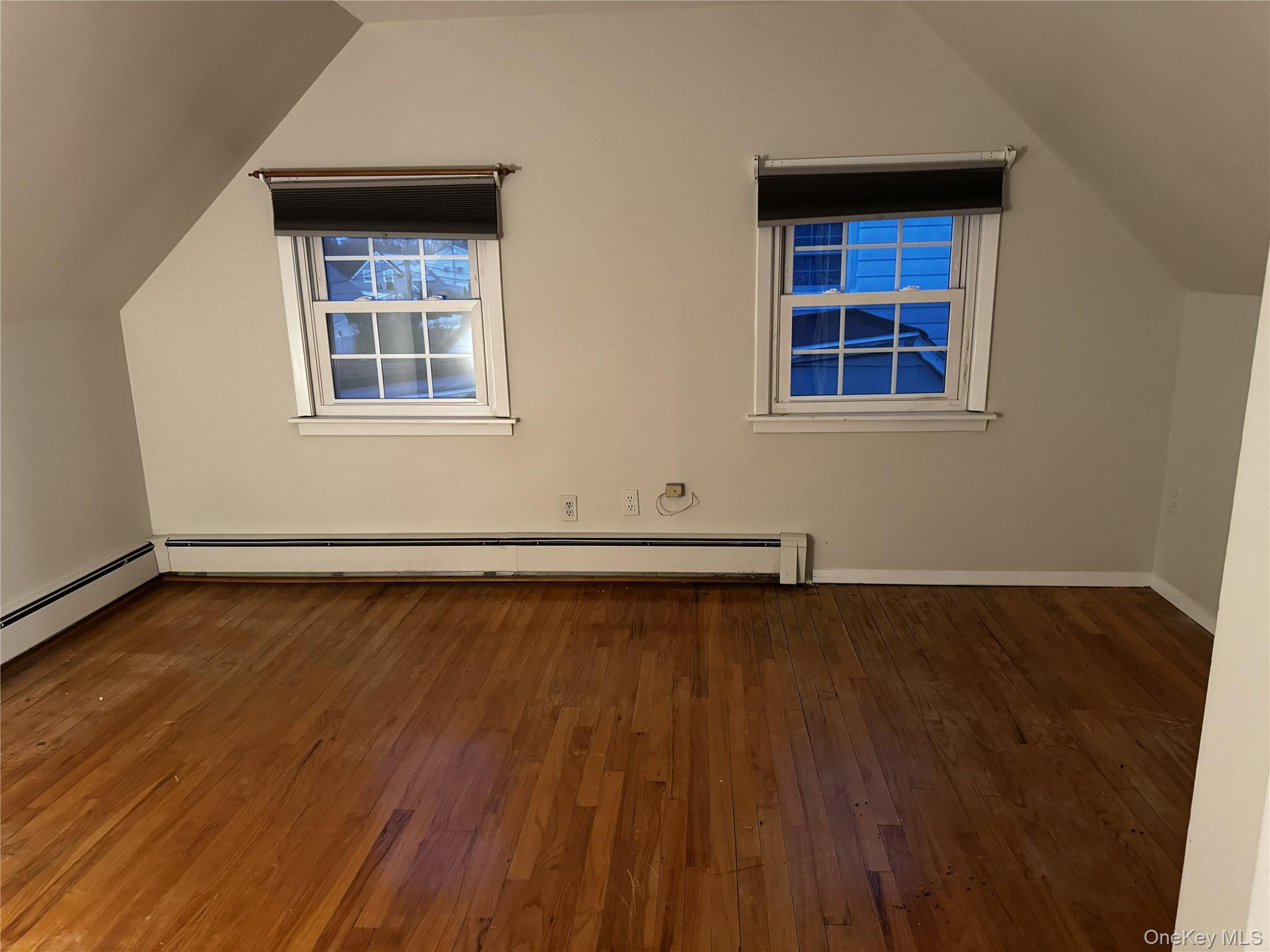 #11 photo, 55 Constellation Road, Levittown , NY 11756