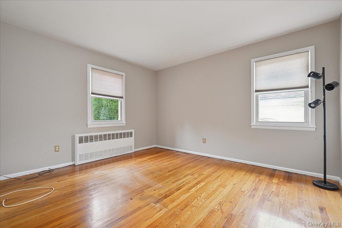 #15 photo, 331 N Michigan Avenue, Massapequa , NY 11758