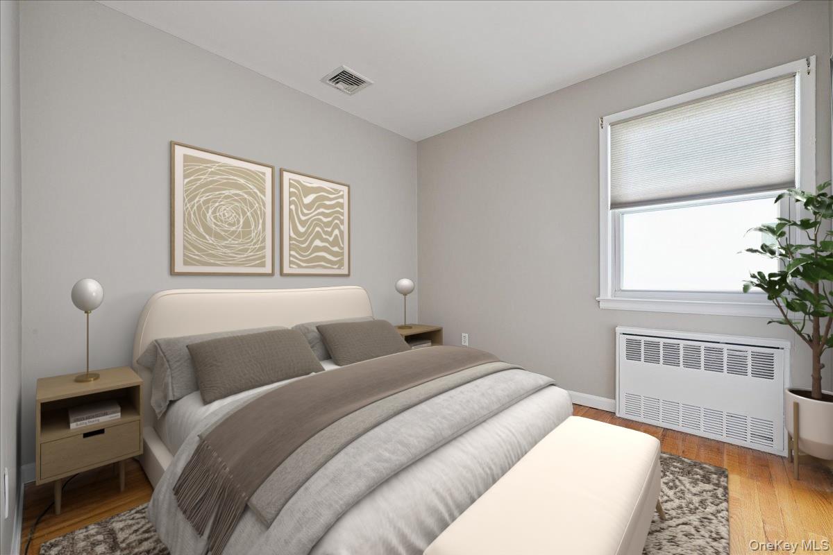 #20 photo, 331 N Michigan Avenue, Massapequa , NY 11758