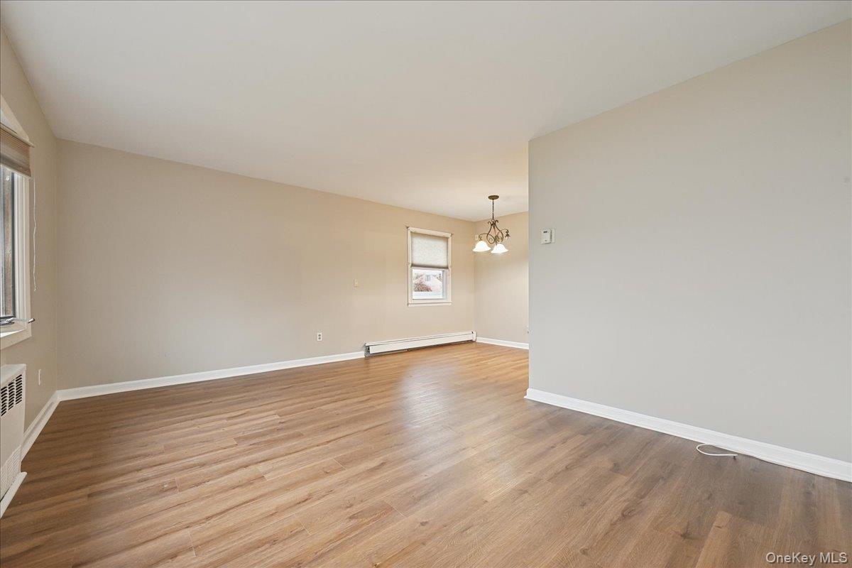 #4 photo, 331 N Michigan Avenue, Massapequa , NY 11758