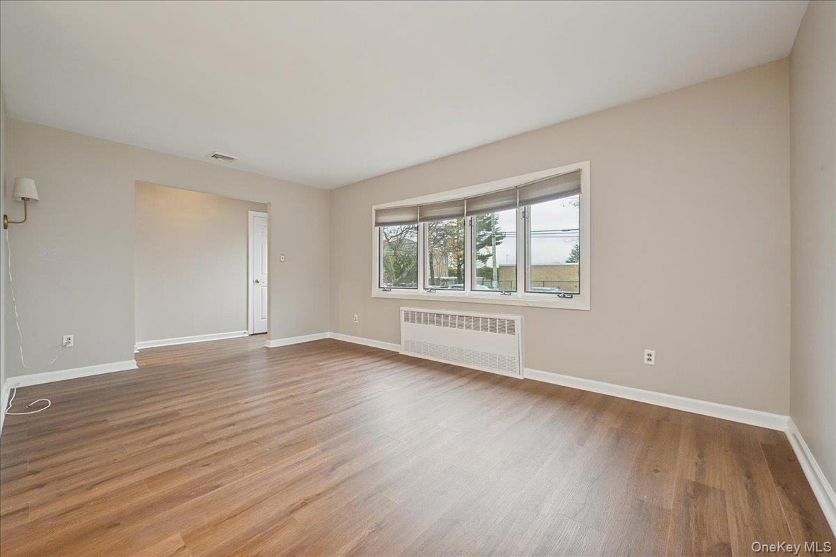 #5 photo, 331 N Michigan Avenue, Massapequa , NY 11758