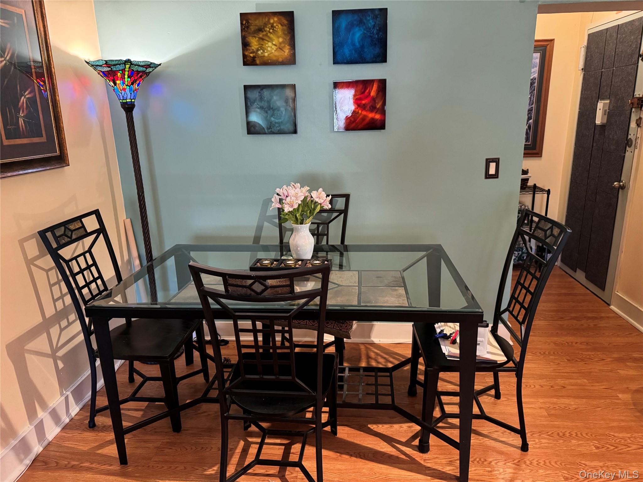 #13 photo, 1101 Midland Avenue, Bronxville , NY 10708