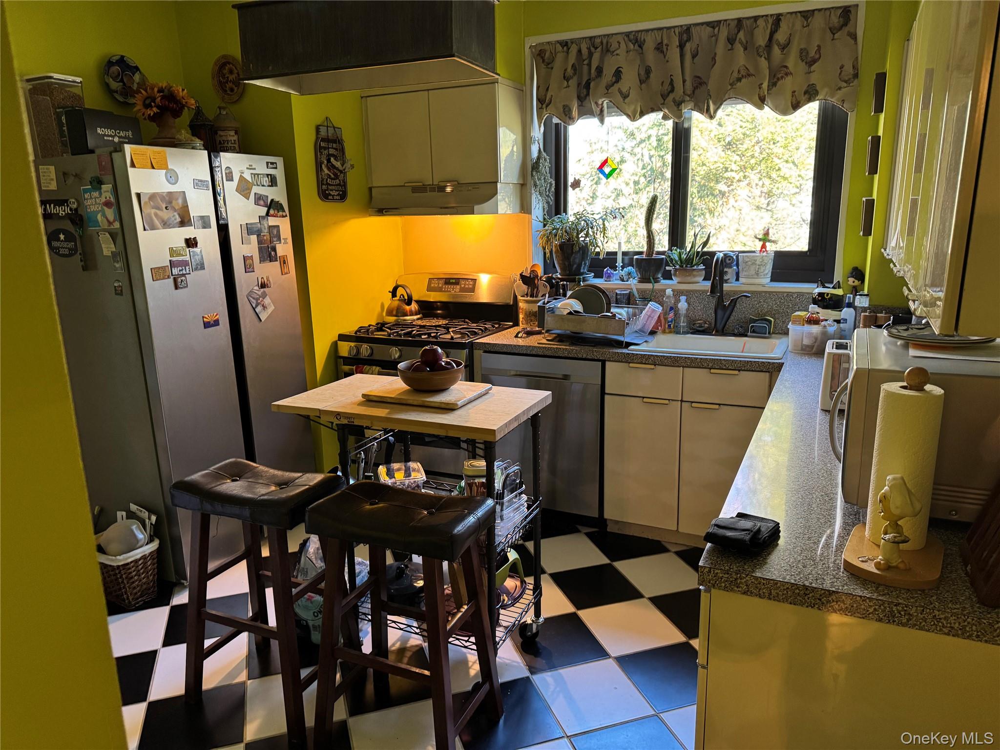 #7 photo, 1101 Midland Avenue, Bronxville , NY 10708