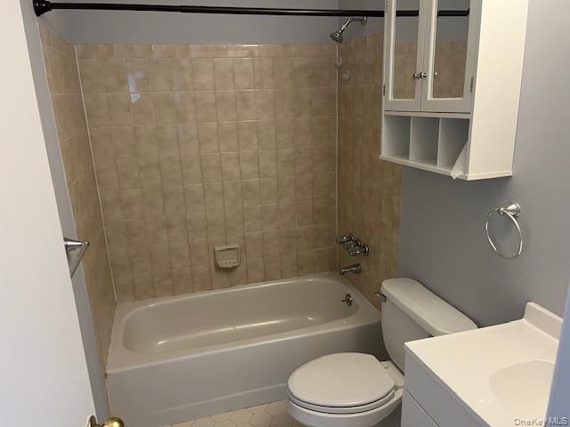 #12 photo, 4321 Whispering Hills, Chester , NY 10918