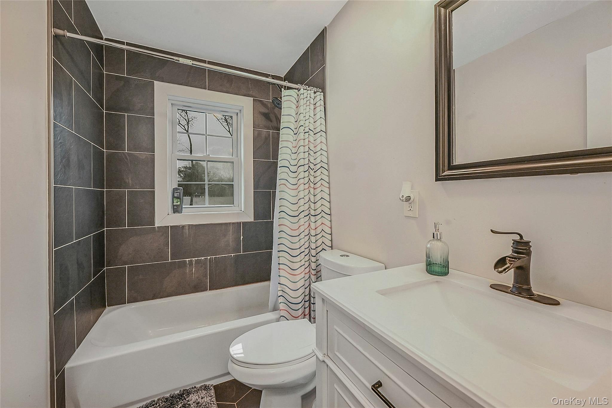 #11 photo, 458 Lockwood Drive, Shirley , NY 11967