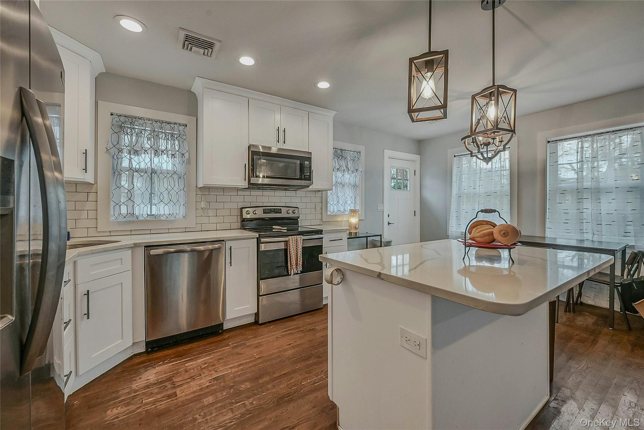 #5 photo, 458 Lockwood Drive, Shirley , NY 11967