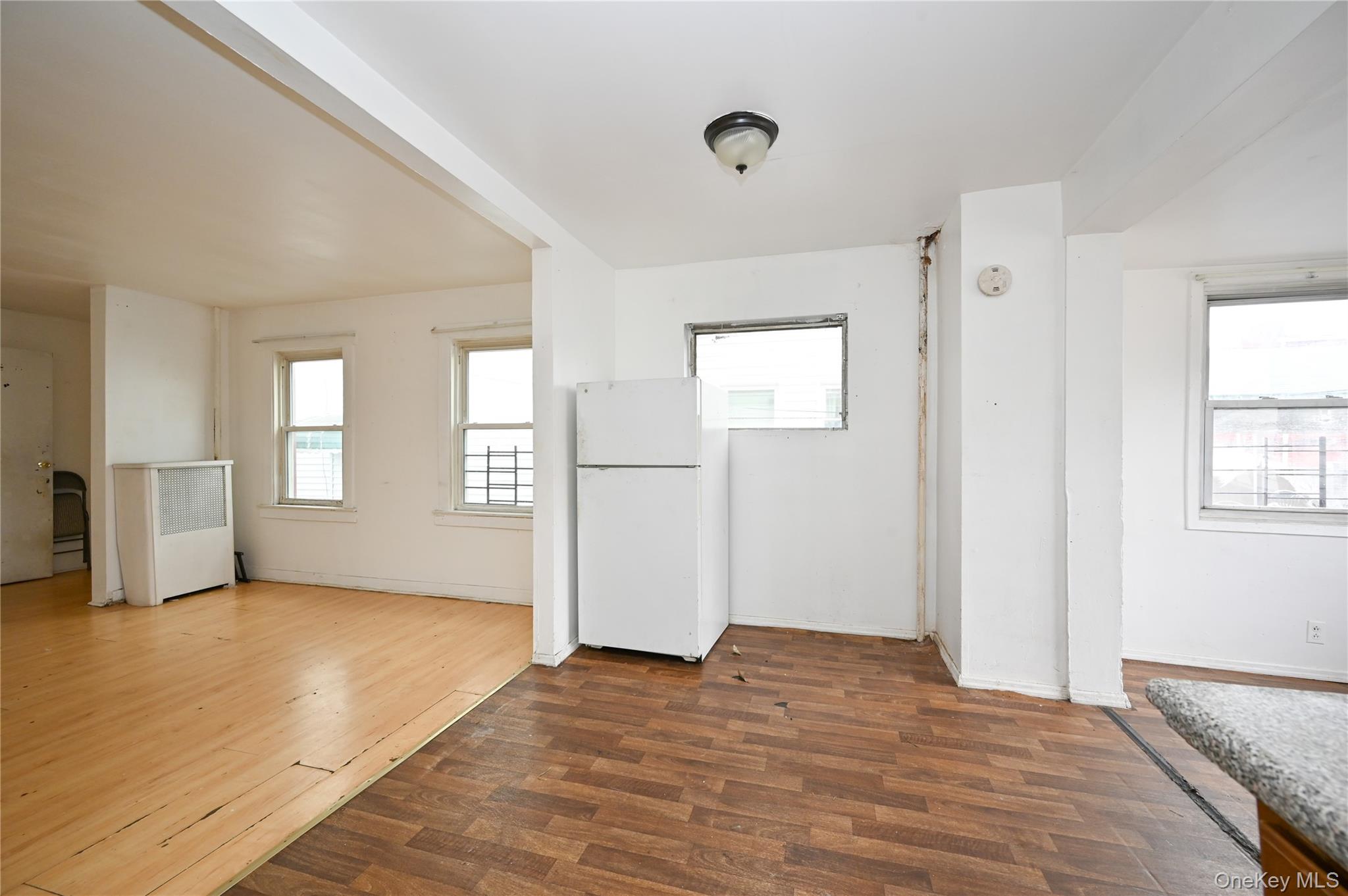 #11 photo, 94-28 209th Street, Queens Village , NY 11428