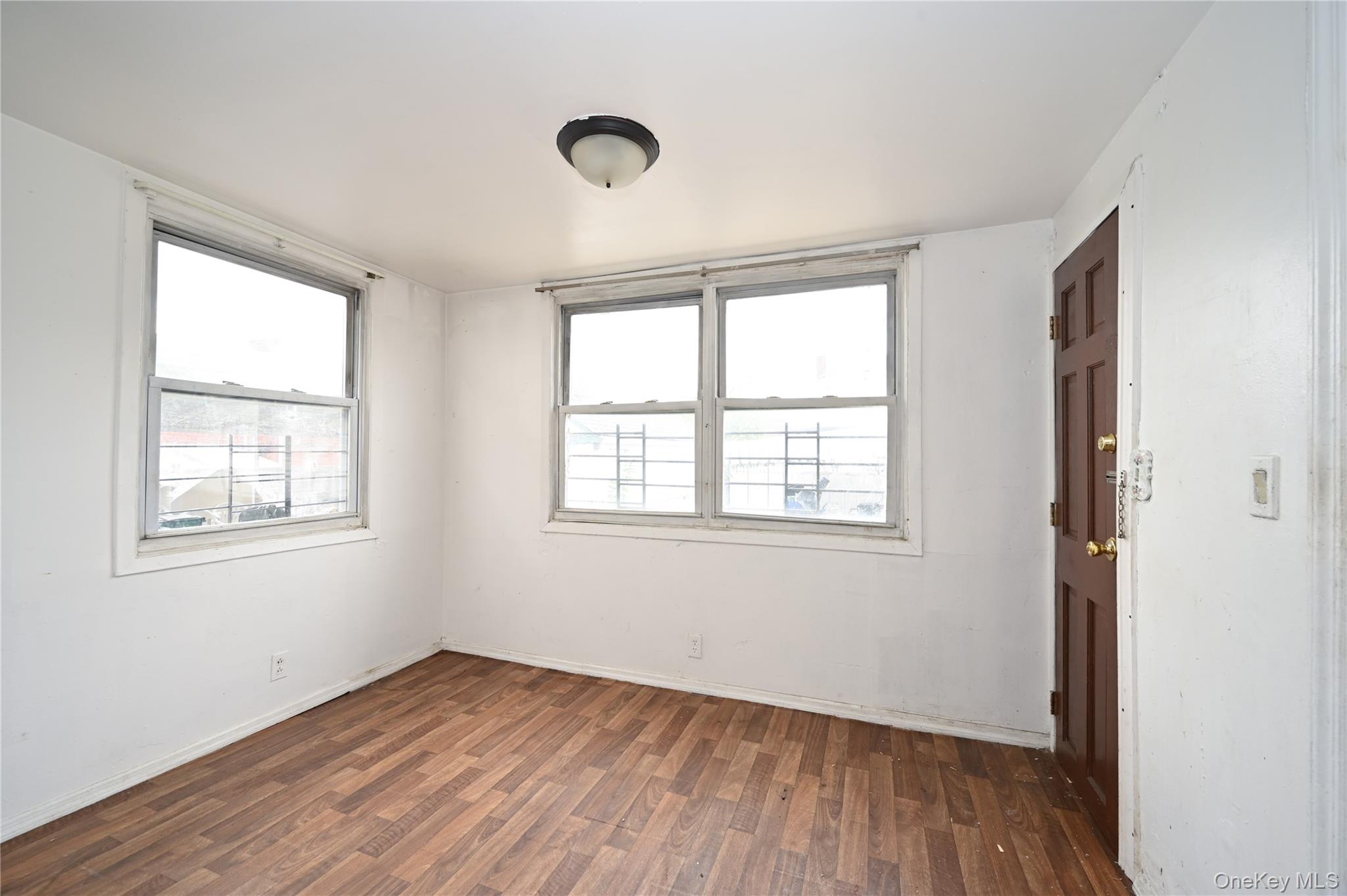 #12 photo, 94-28 209th Street, Queens Village , NY 11428