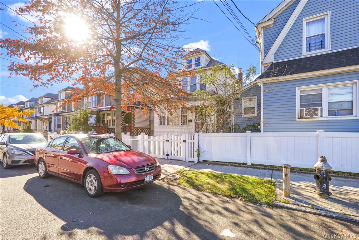 #2 photo, 10930 128th Street, South Ozone Park , NY 11420