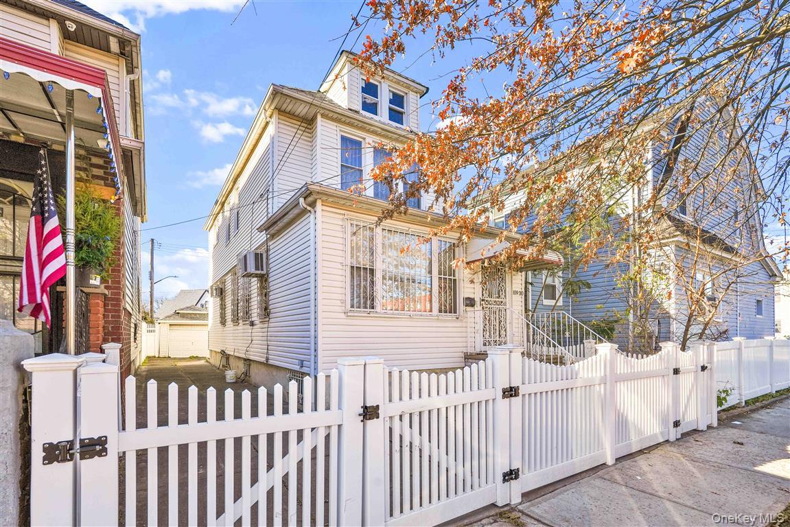 #3 photo, 10930 128th Street, South Ozone Park , NY 11420