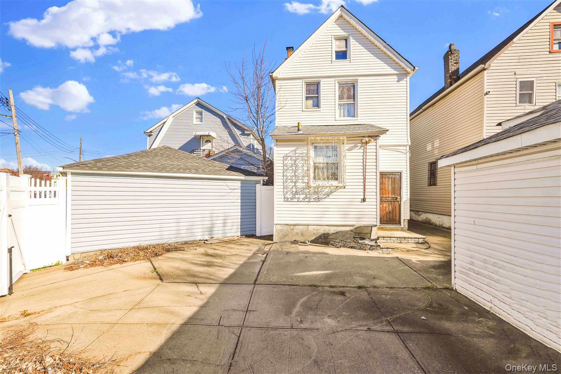 #7 photo, 10930 128th Street, South Ozone Park , NY 11420