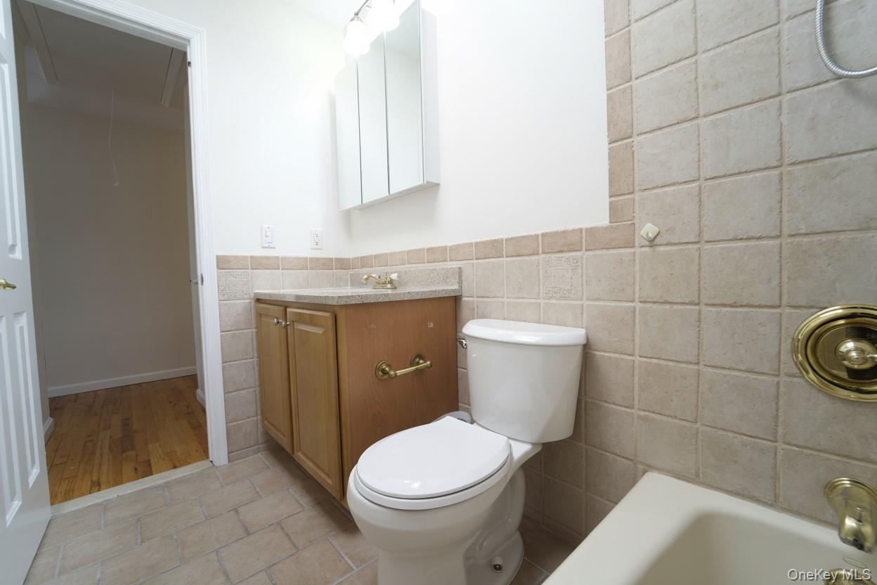 #12 photo, 556 E Harrison Street, Long Beach , NY 11561