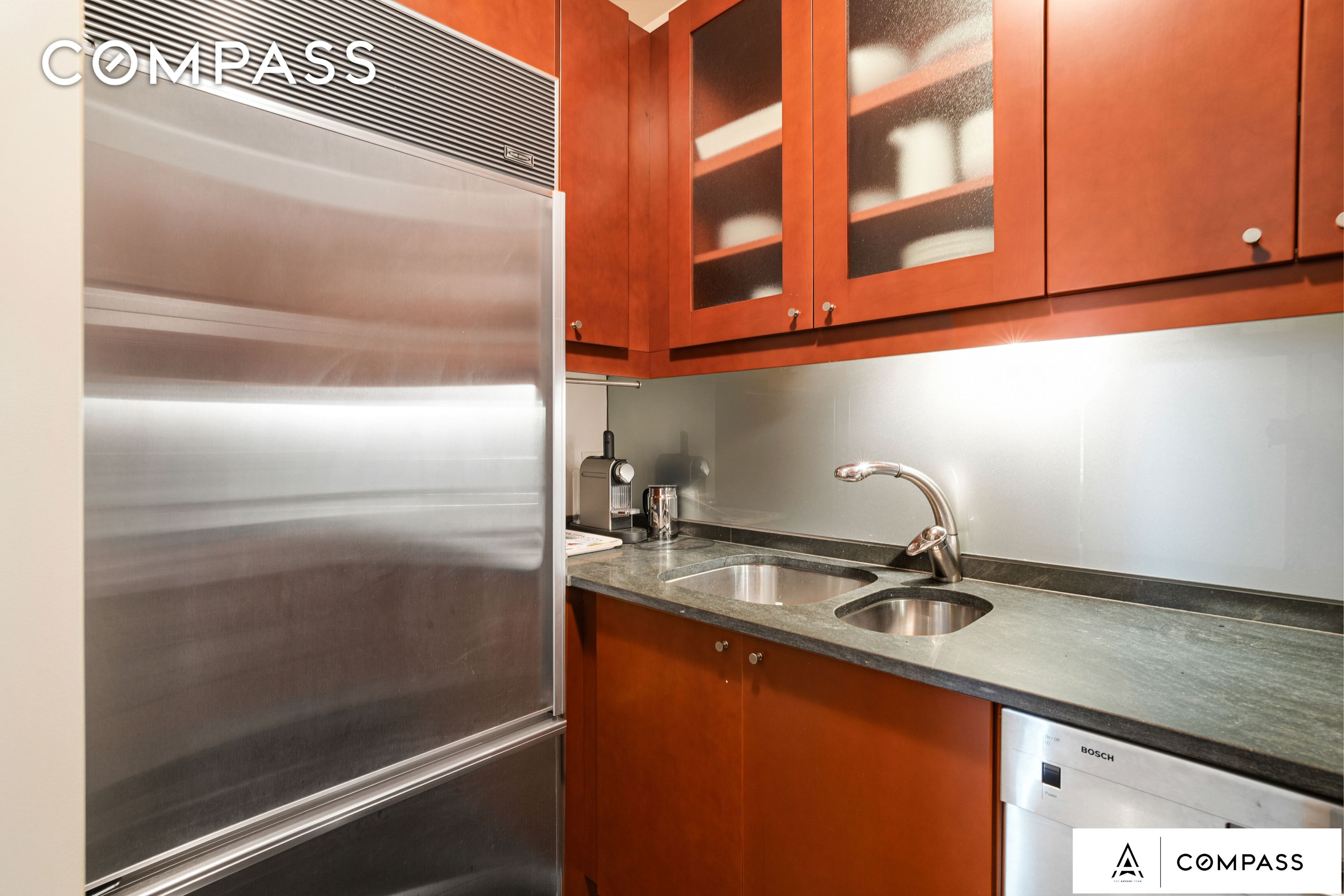 #4 photo, New York City, Midtown , NY 10019