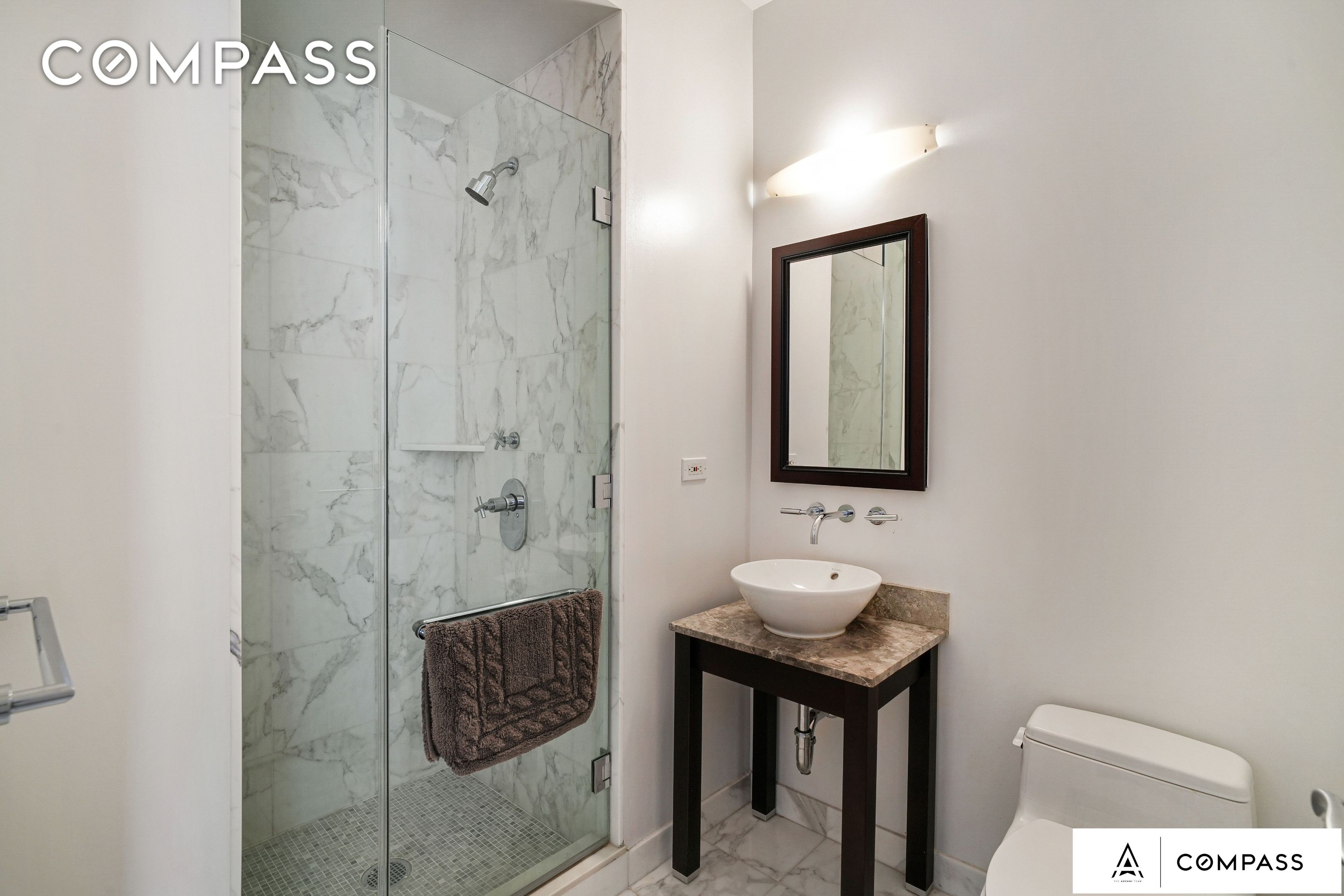 #8 photo, New York City, Midtown , NY 10019