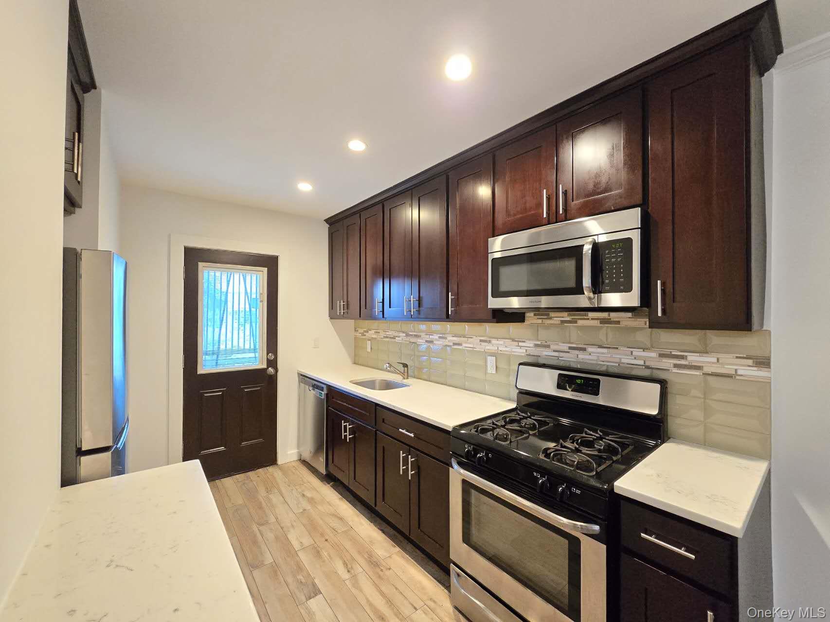 #10 photo, 151 Noll Street, Brooklyn , NY 11206