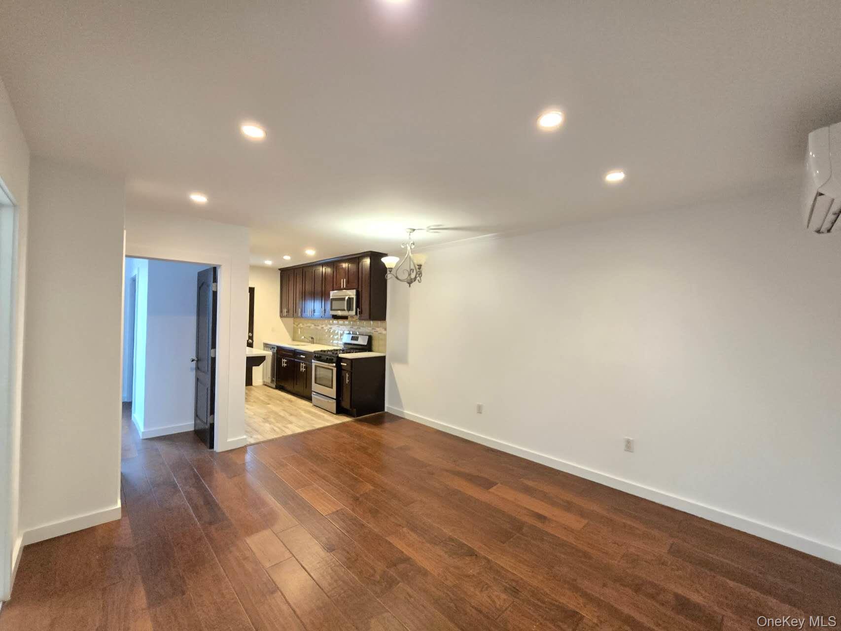 #6 photo, 151 Noll Street, Brooklyn , NY 11206