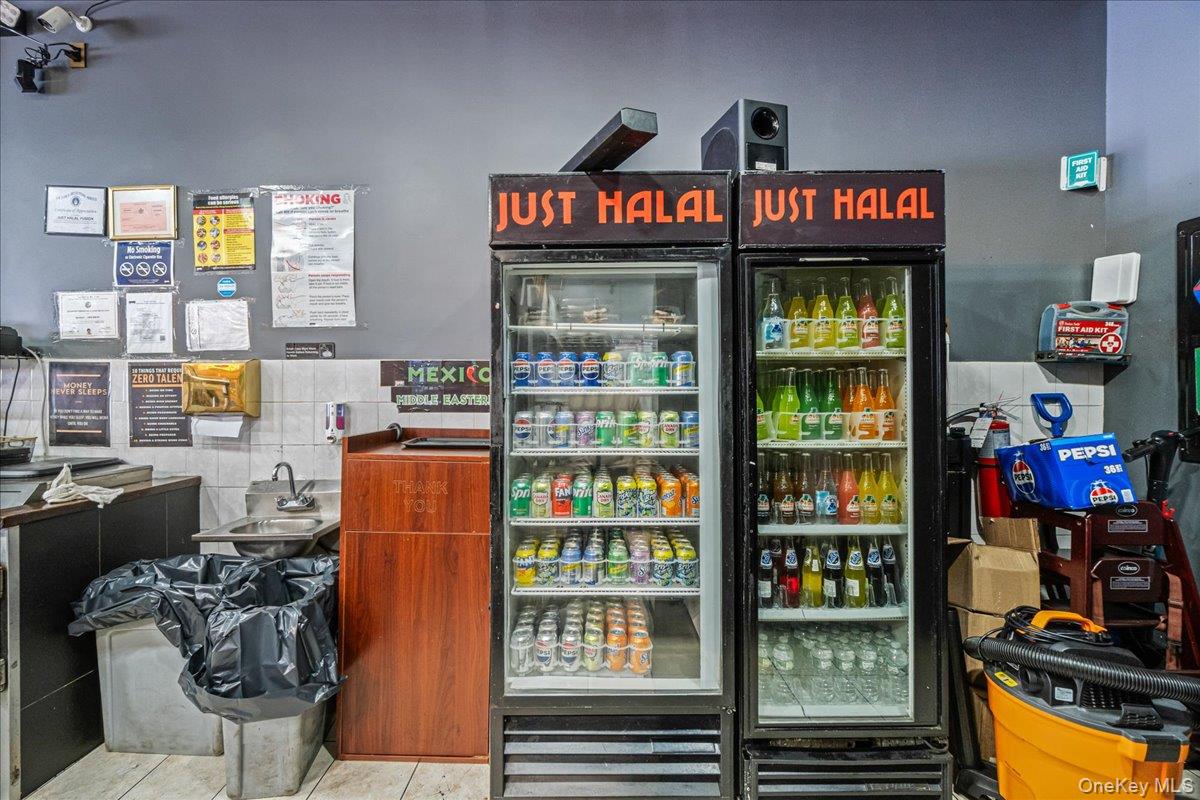 #12 photo, 20502 Hillside Avenue, Hollis , NY 11423