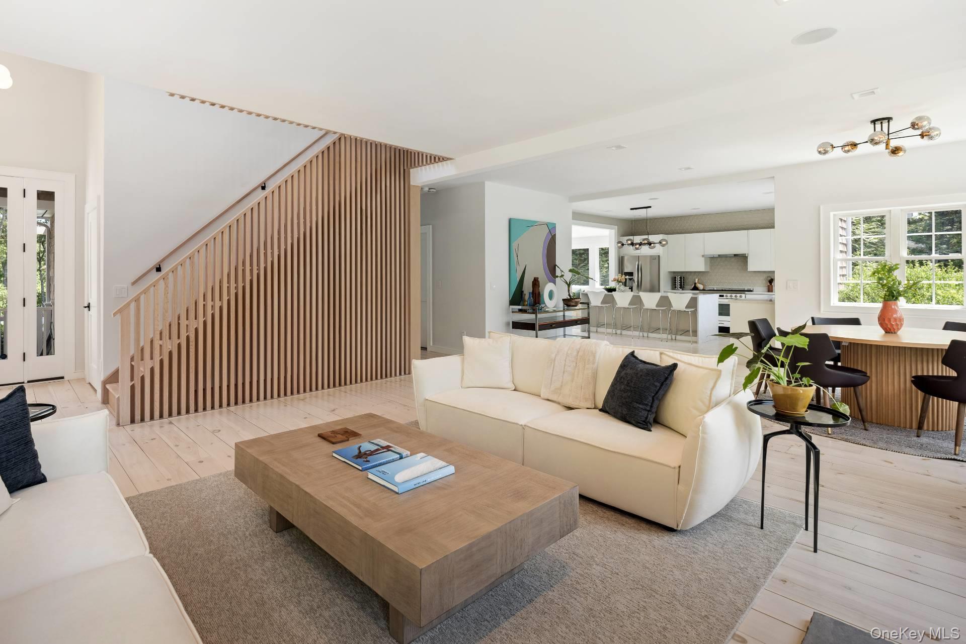 #12 photo, 20 Cove Neck Lane, Southampton , NY 11968