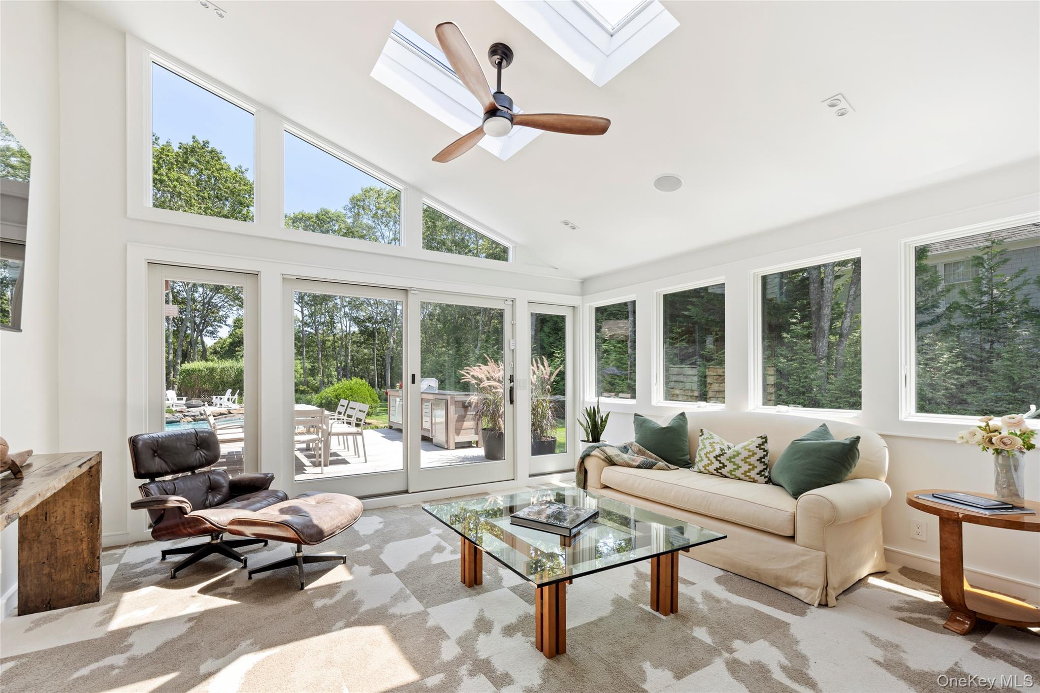 #15 photo, 20 Cove Neck Lane, Southampton , NY 11968