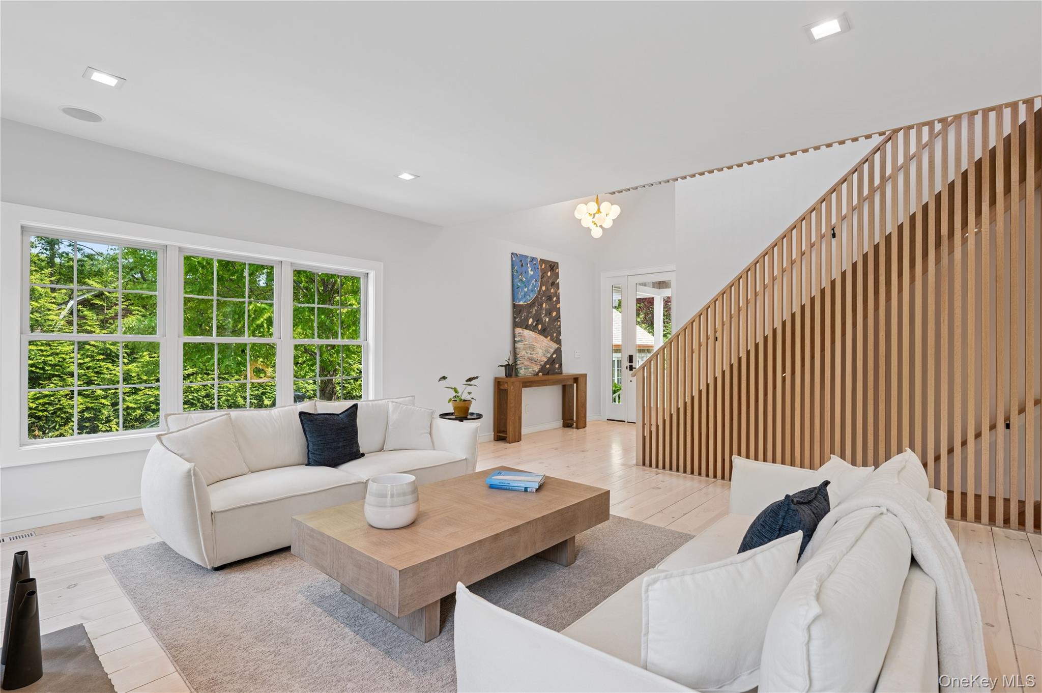 #8 photo, 20 Cove Neck Lane, Southampton , NY 11968