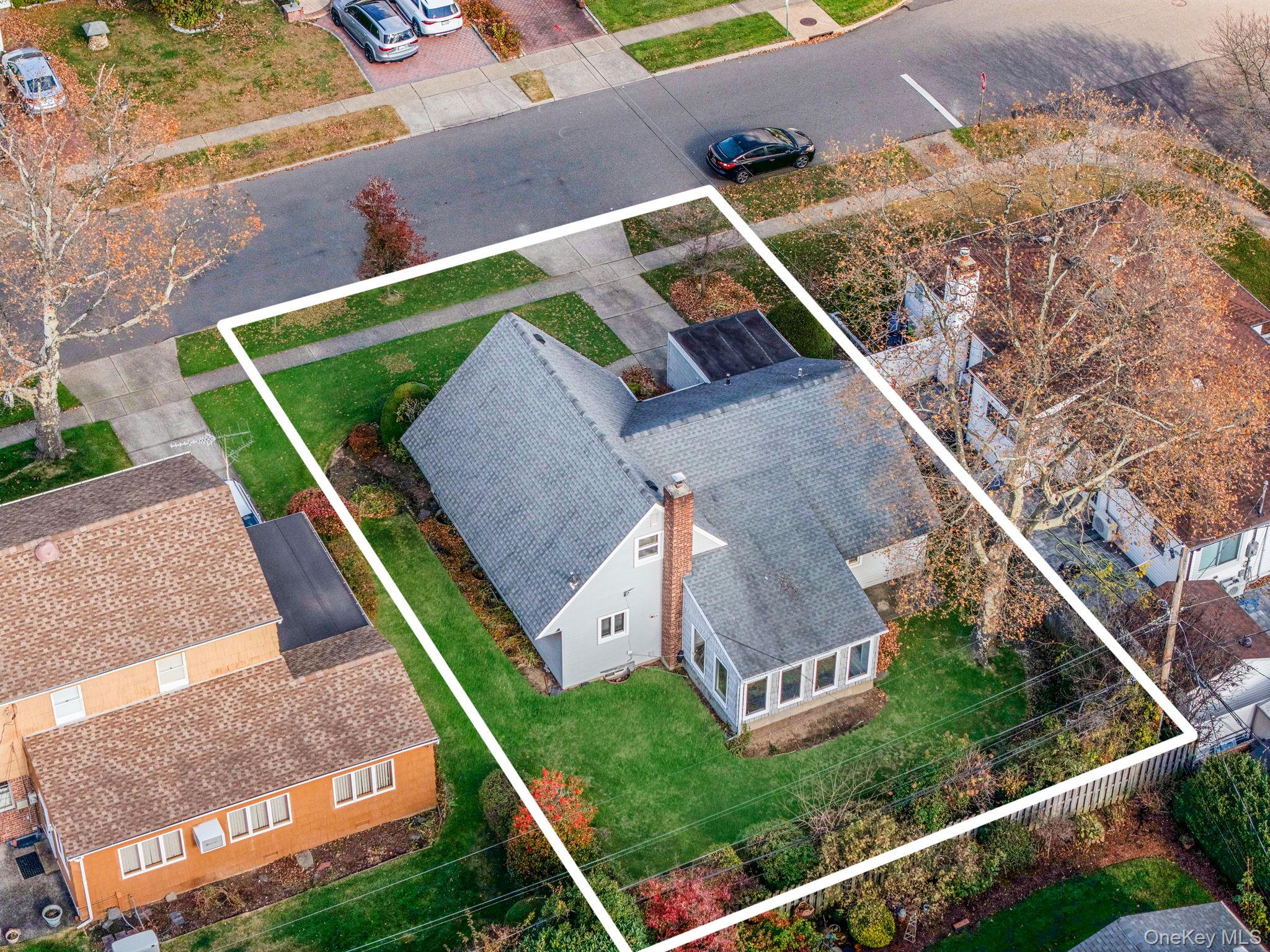 #14 photo, 78 Patton Boulevard, New Hyde Park , NY 11040