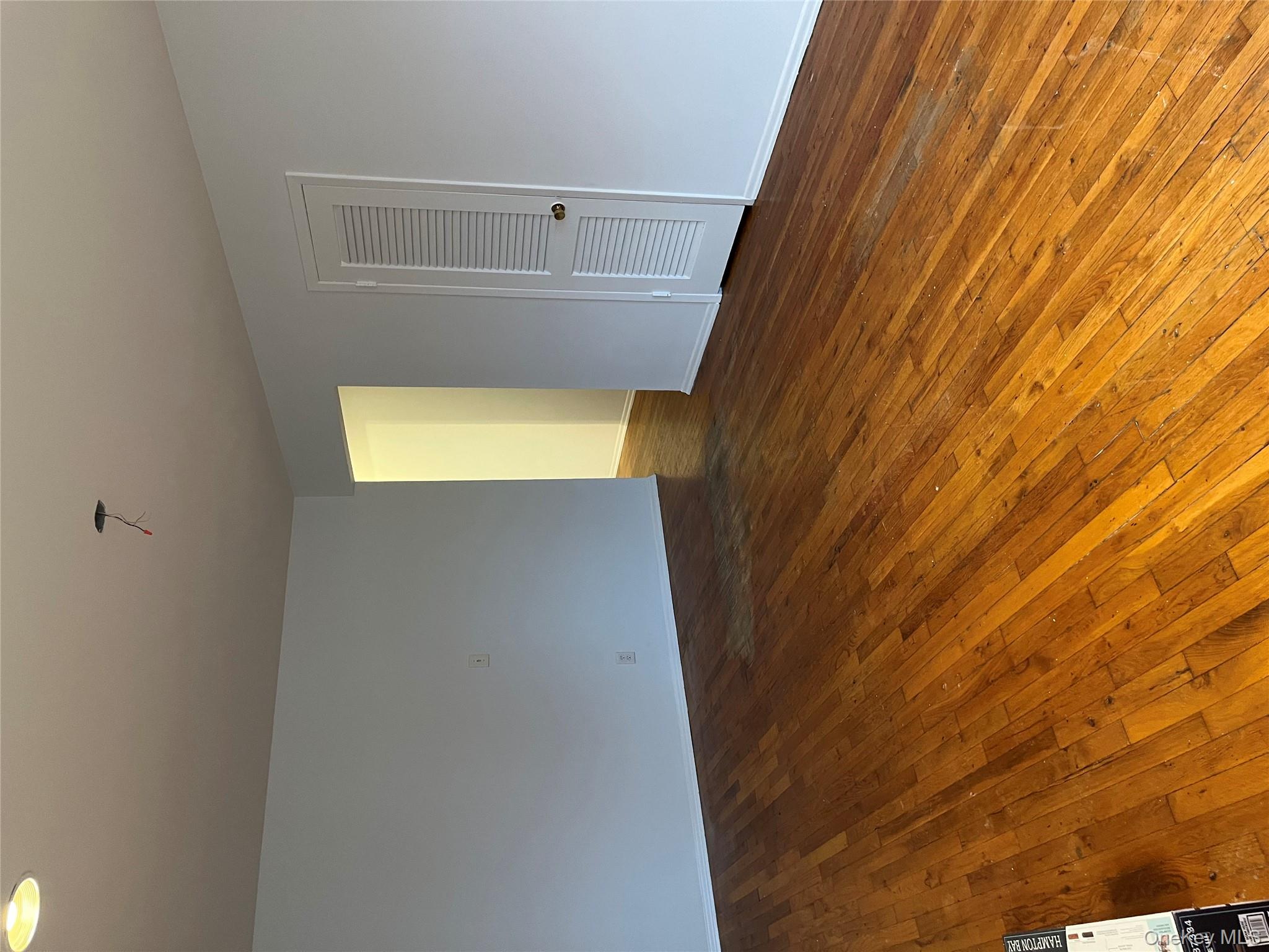 #12 photo, 429 E Park Avenue, Long Beach , NY 11561