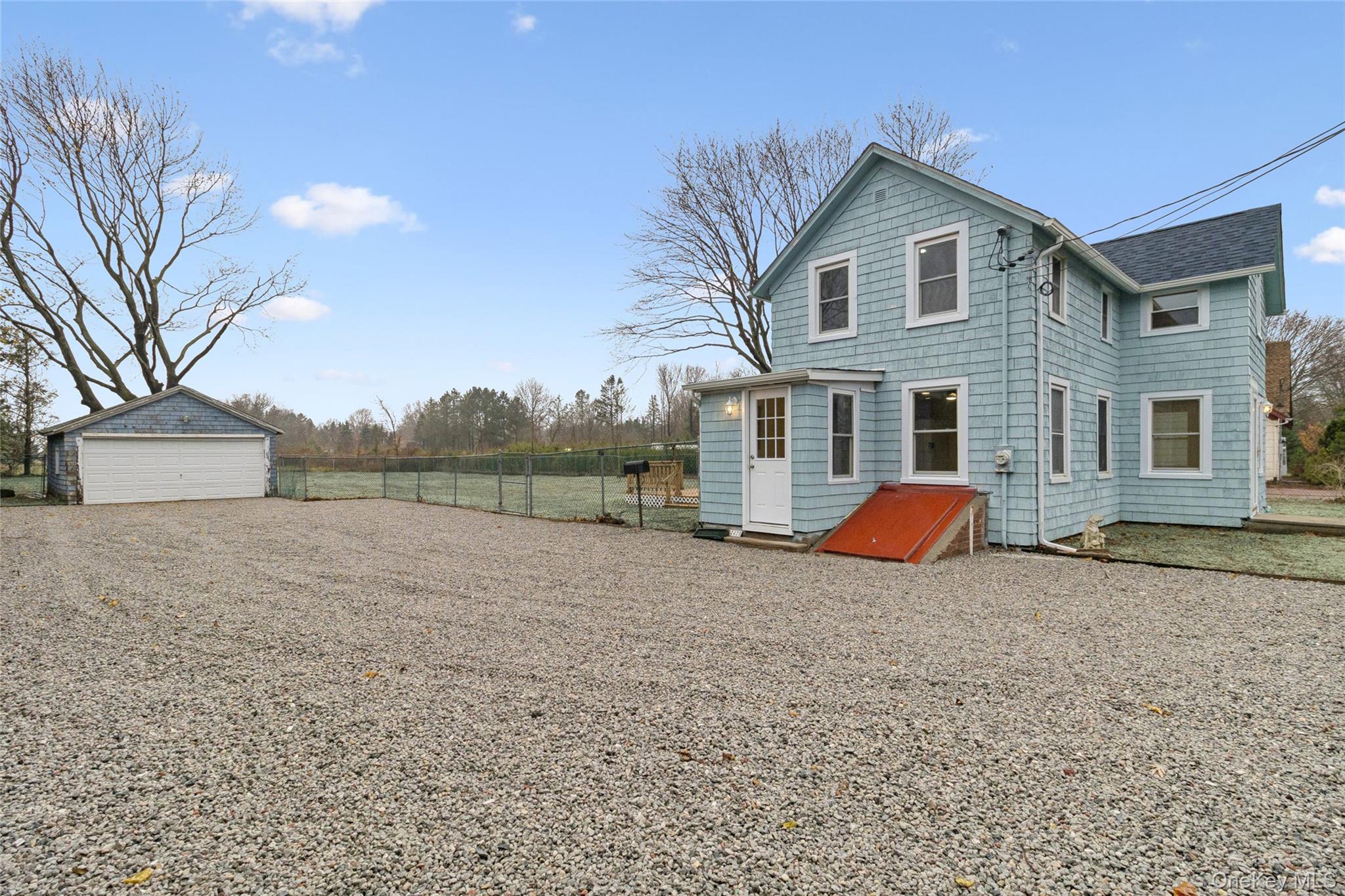#5 photo, 17425 County Road 48, Cutchogue , NY 11935