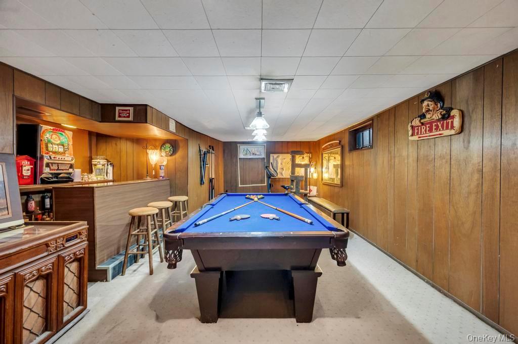 #16 photo, 14 Urn Court, Brentwood , NY 11717