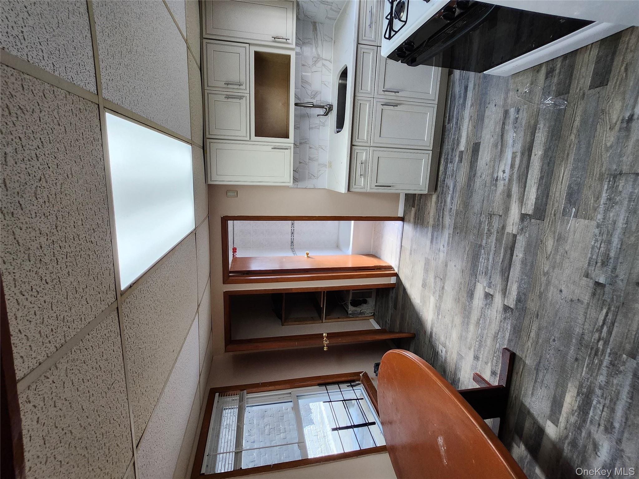 #4 photo, 96-08 101st Avenue, Ozone Park , NY 11416