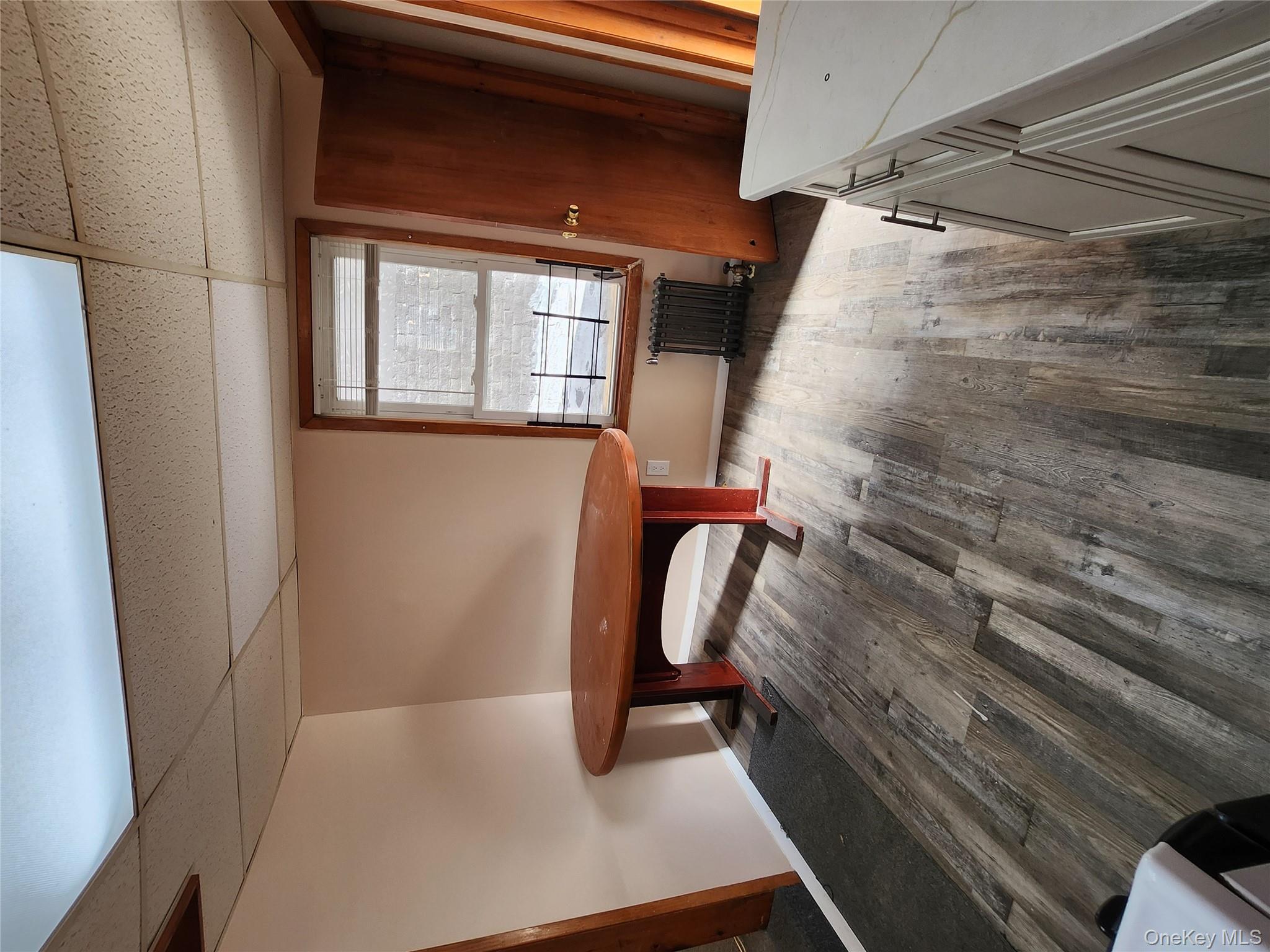 #5 photo, 96-08 101st Avenue, Ozone Park , NY 11416