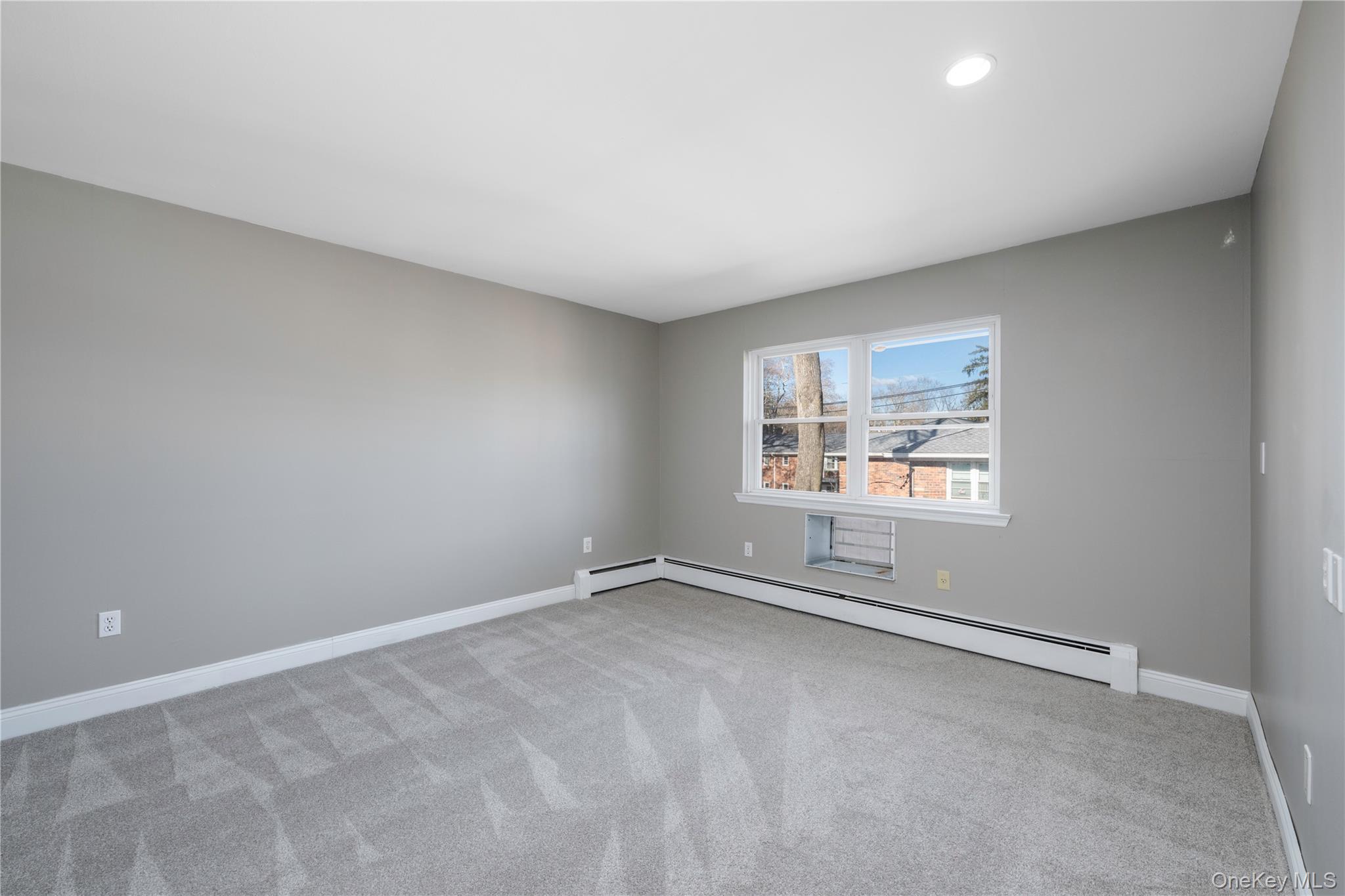 #8 photo, 250 Beechwood Avenue, Poughkeepsie , NY 12601