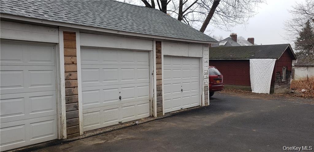 #2 photo, 135 Fullerton Avenue, Newburgh , NY 12550