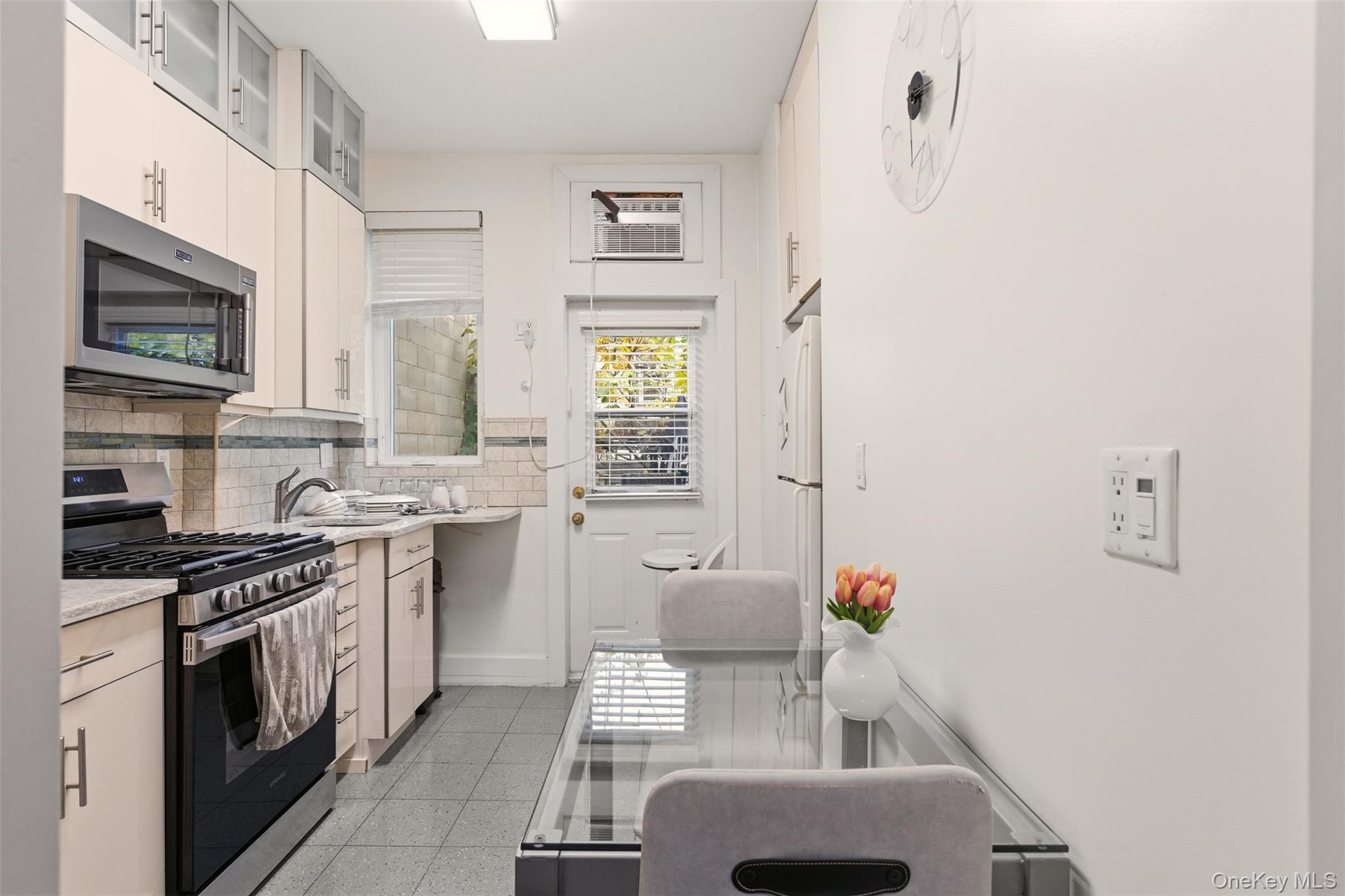 #11 photo, 1316 43rd Street, Brooklyn , NY 11219